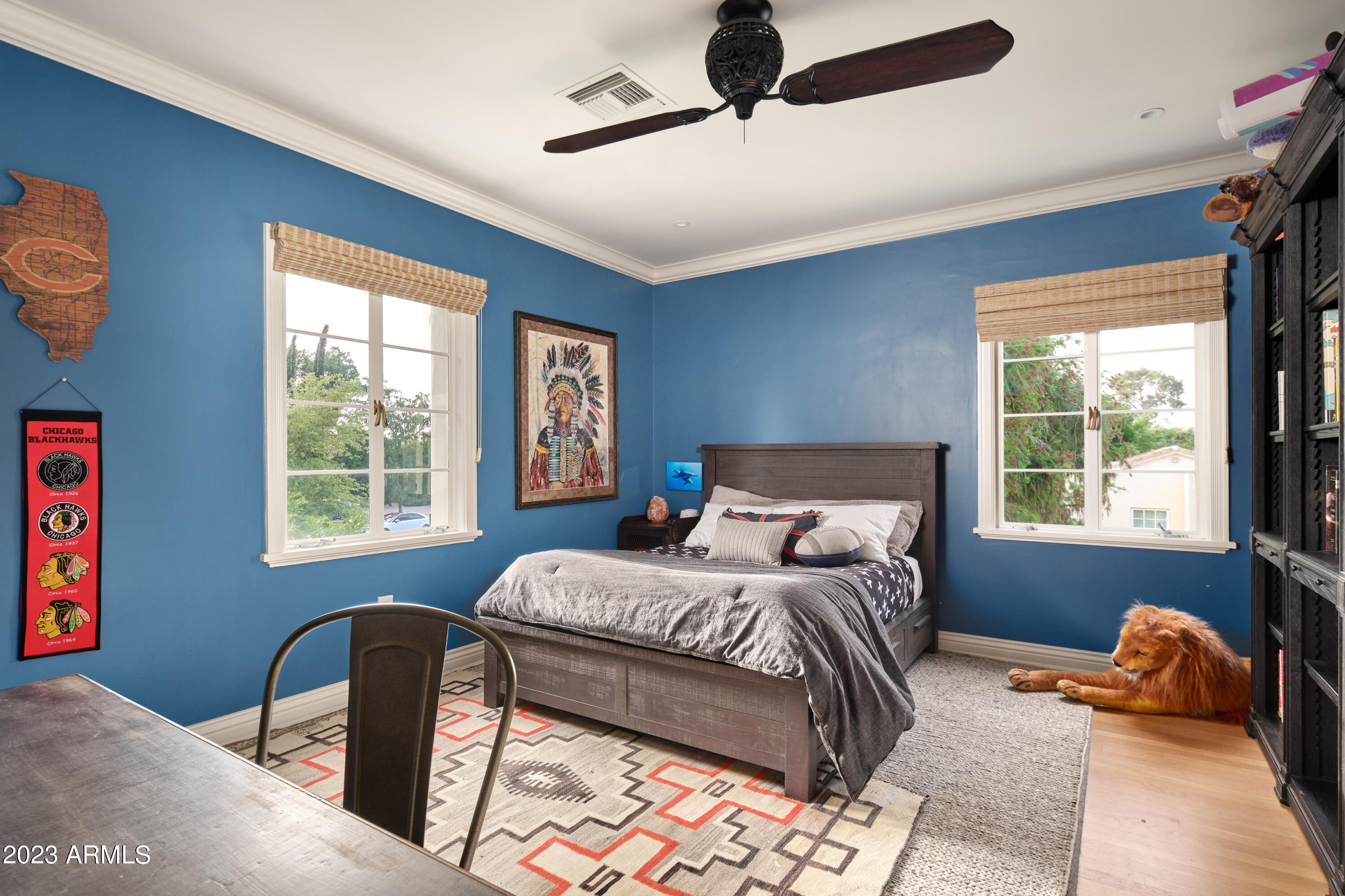 3007 N Manor Drive W