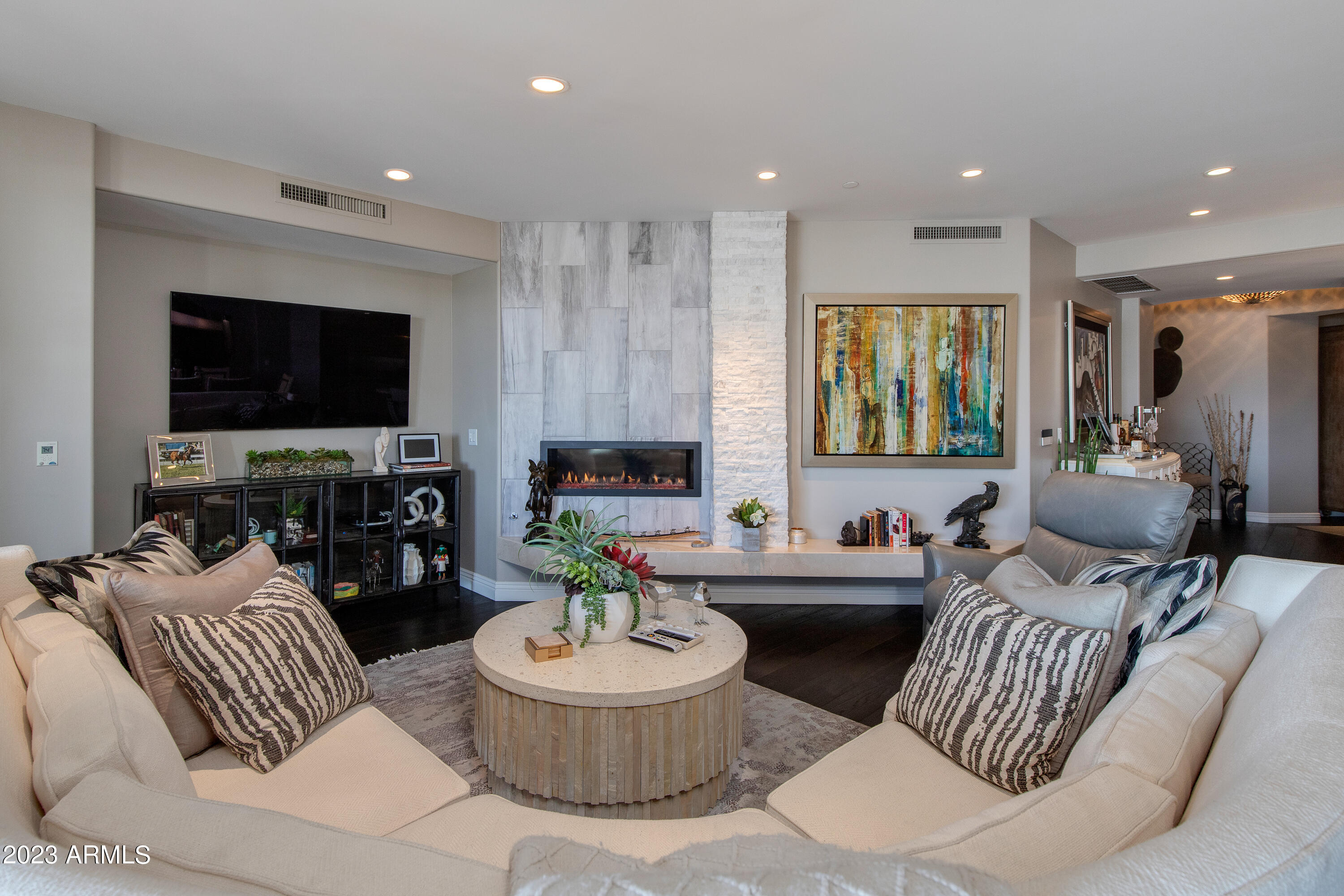 7175 E CAMELBACK Road Unit: 1001
