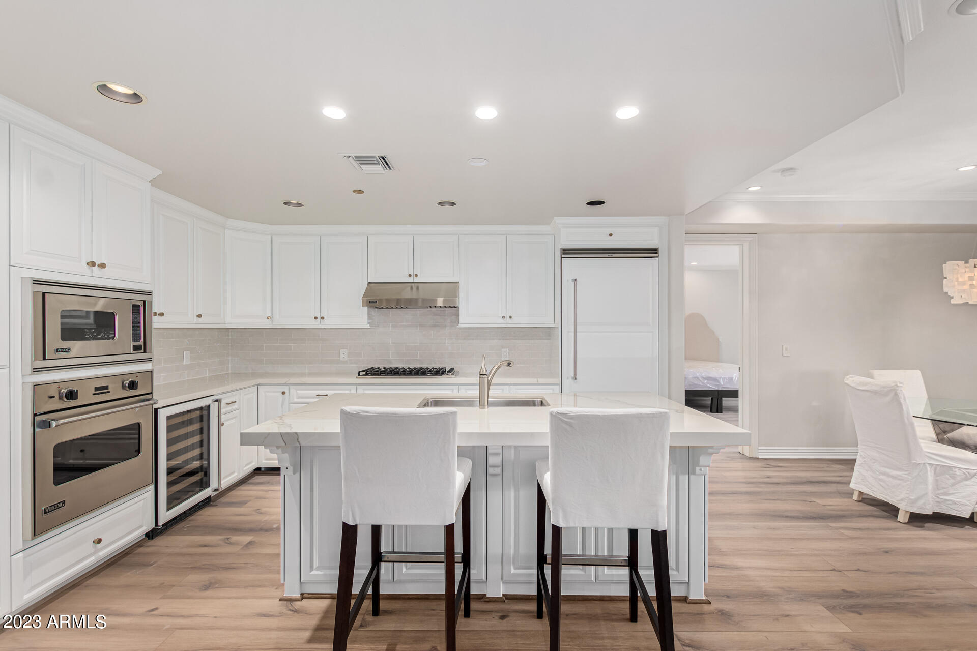 7175 E CAMELBACK Road, 309