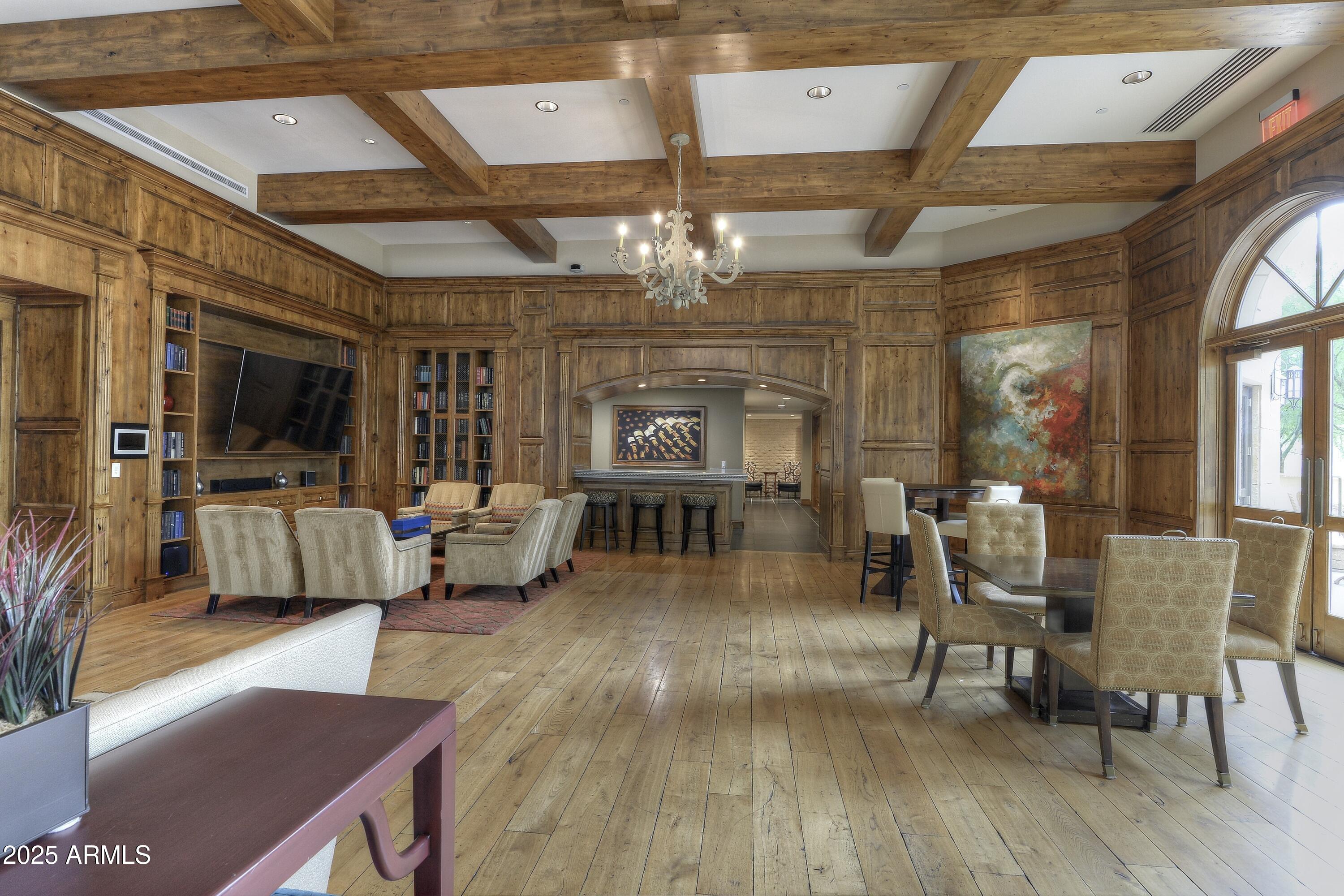 7181 E CAMELBACK Road, 907