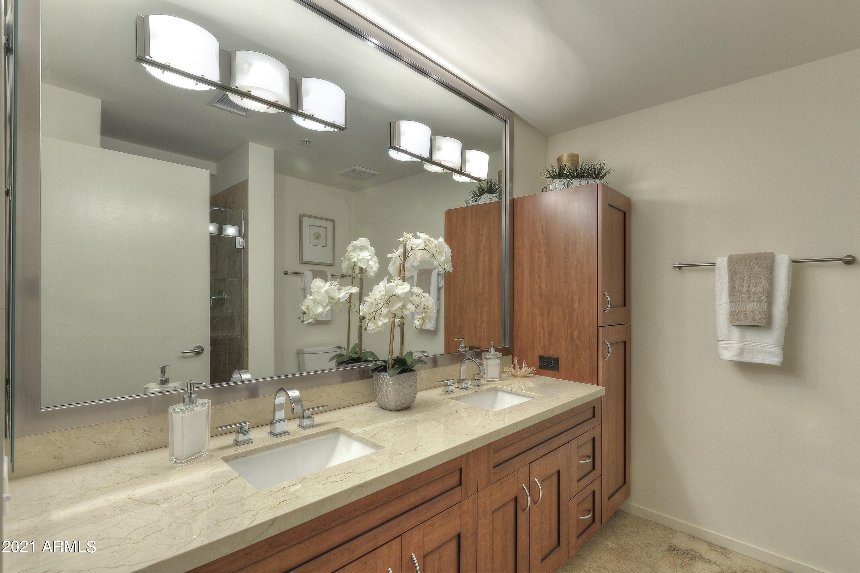 7157 E RANCHO VISTA Drive, 2012, Scottsdale Unit: 2012