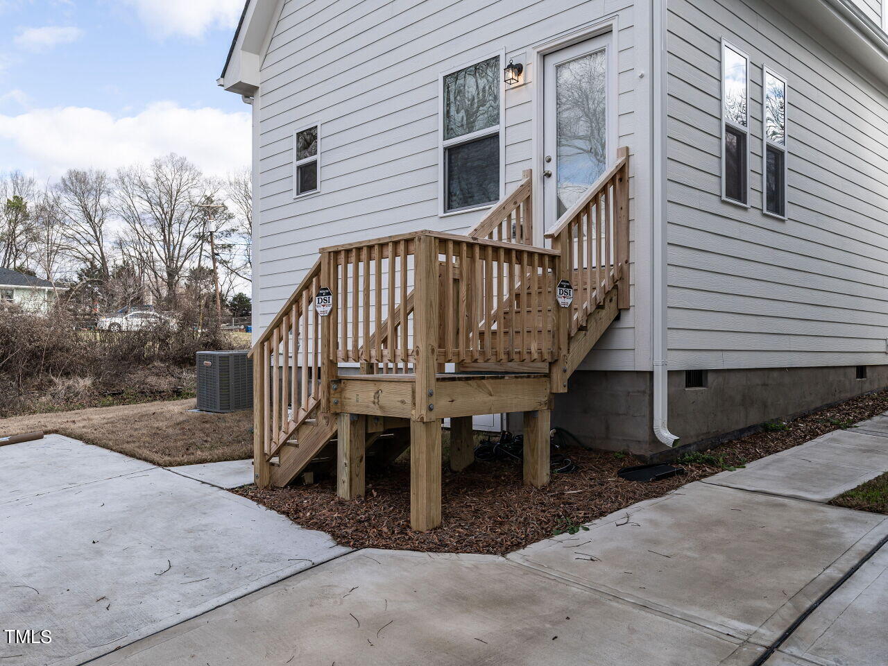 702a Colfax Street