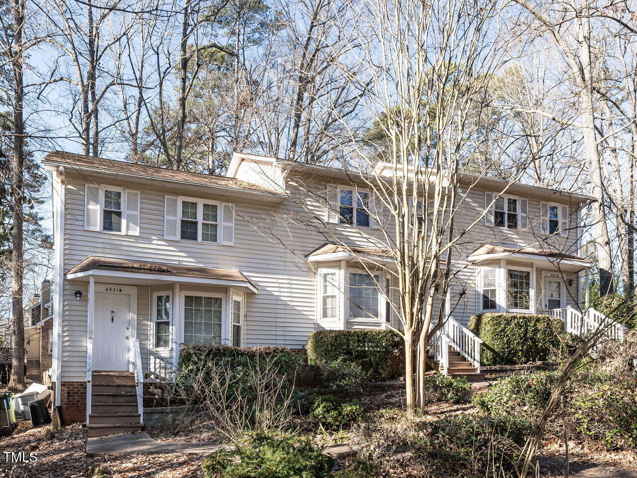 6921 Glendower Road