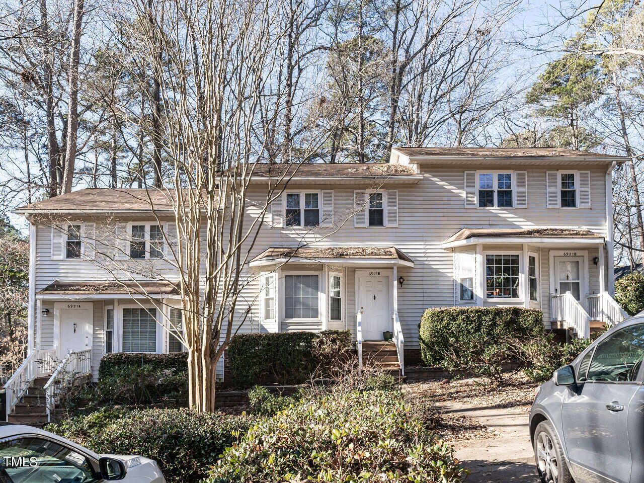 6921 Glendower Road