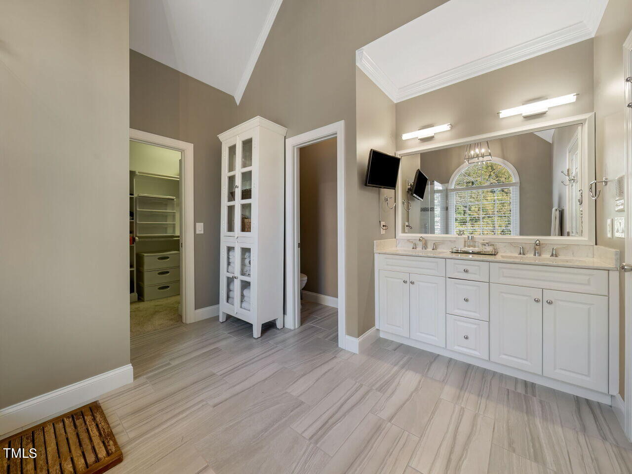 1109 Green Knob Court