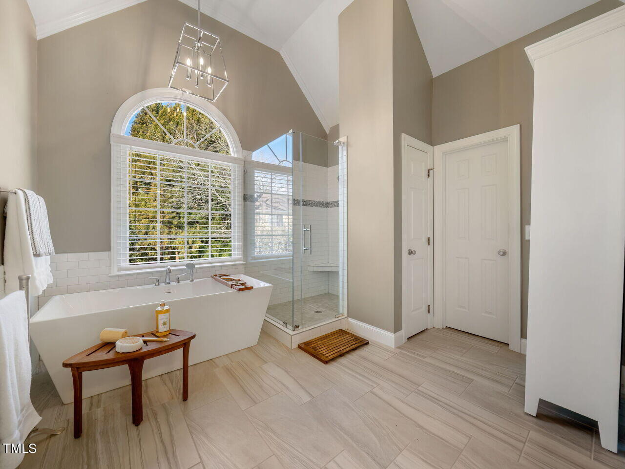 1109 Green Knob Court