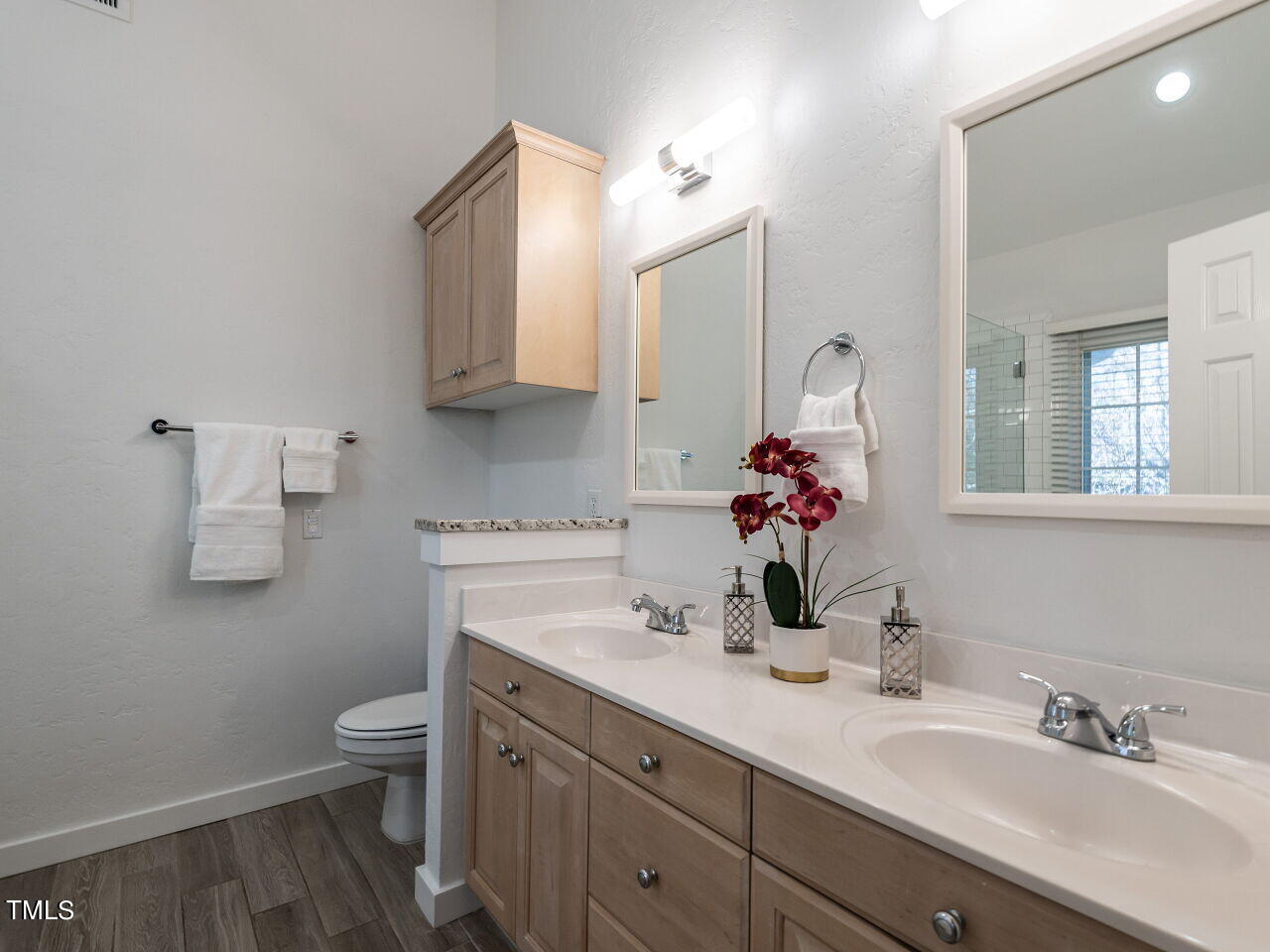 101 Emile Zola Drive