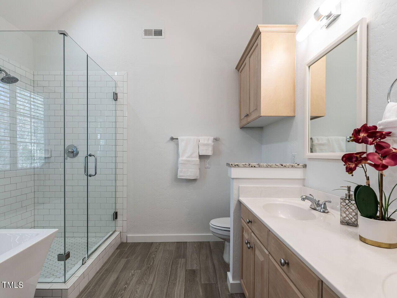101 Emile Zola Drive