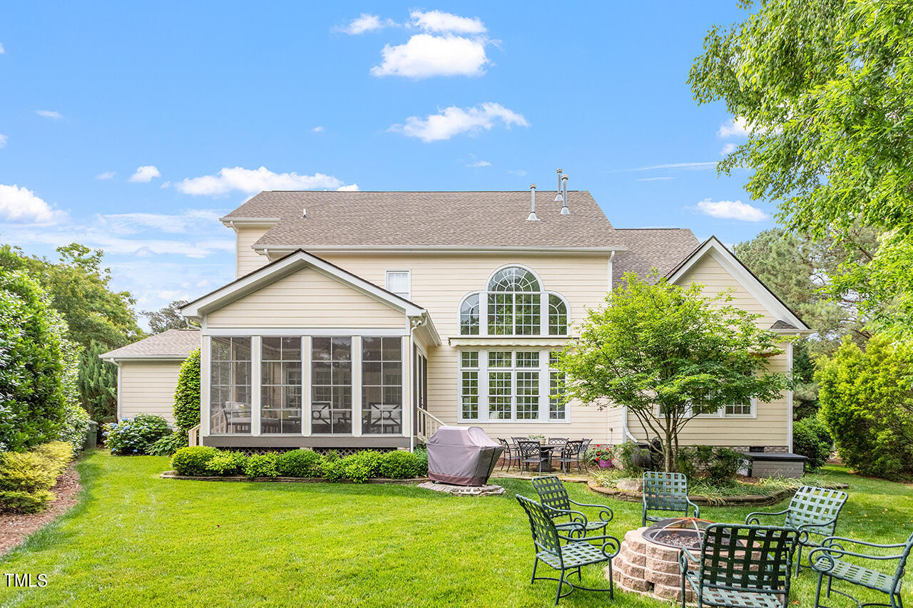104 Reeve Hall Drive