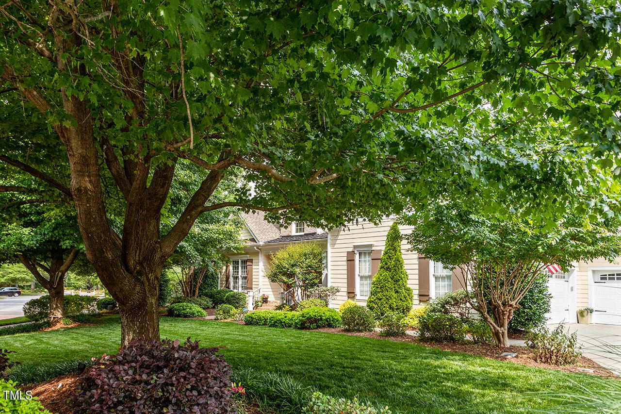 104 Reeve Hall Drive