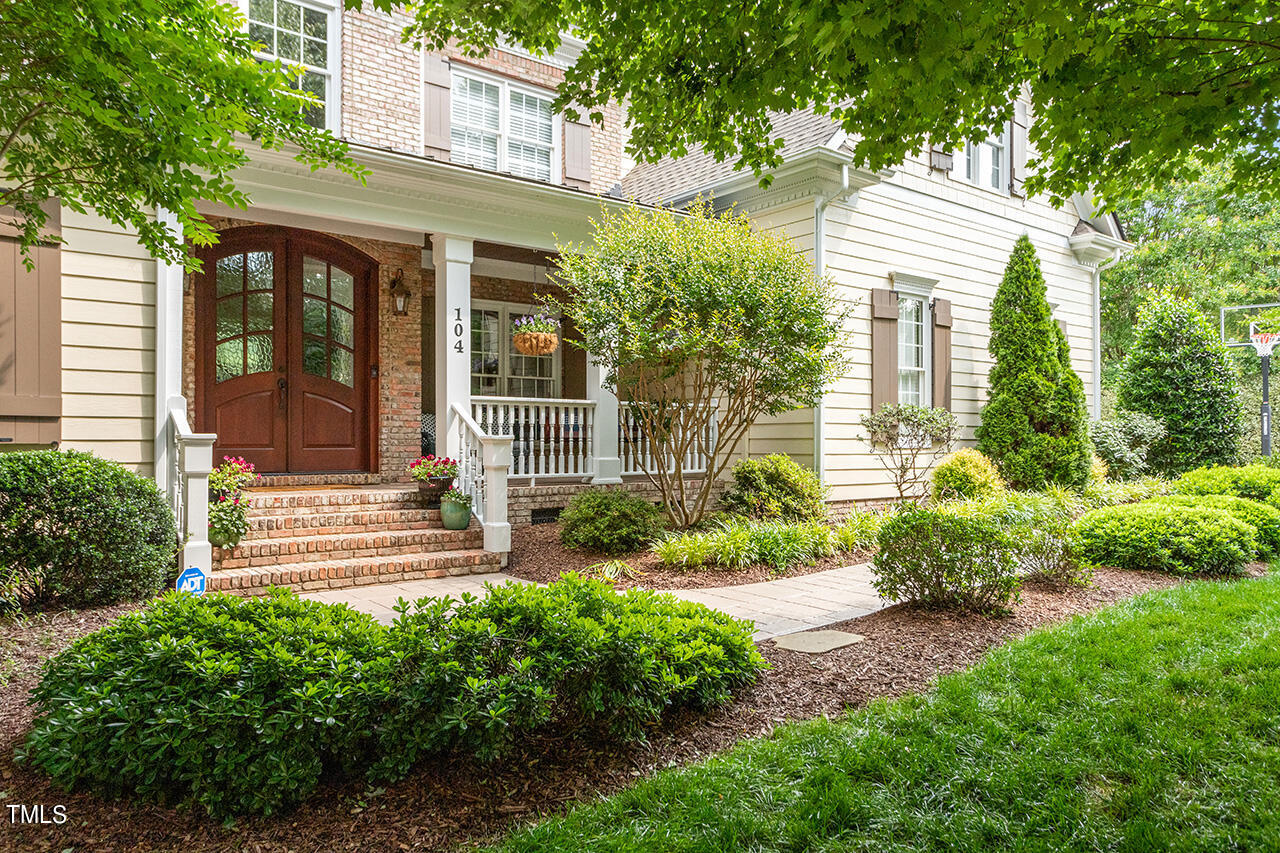 104 Reeve Hall Drive