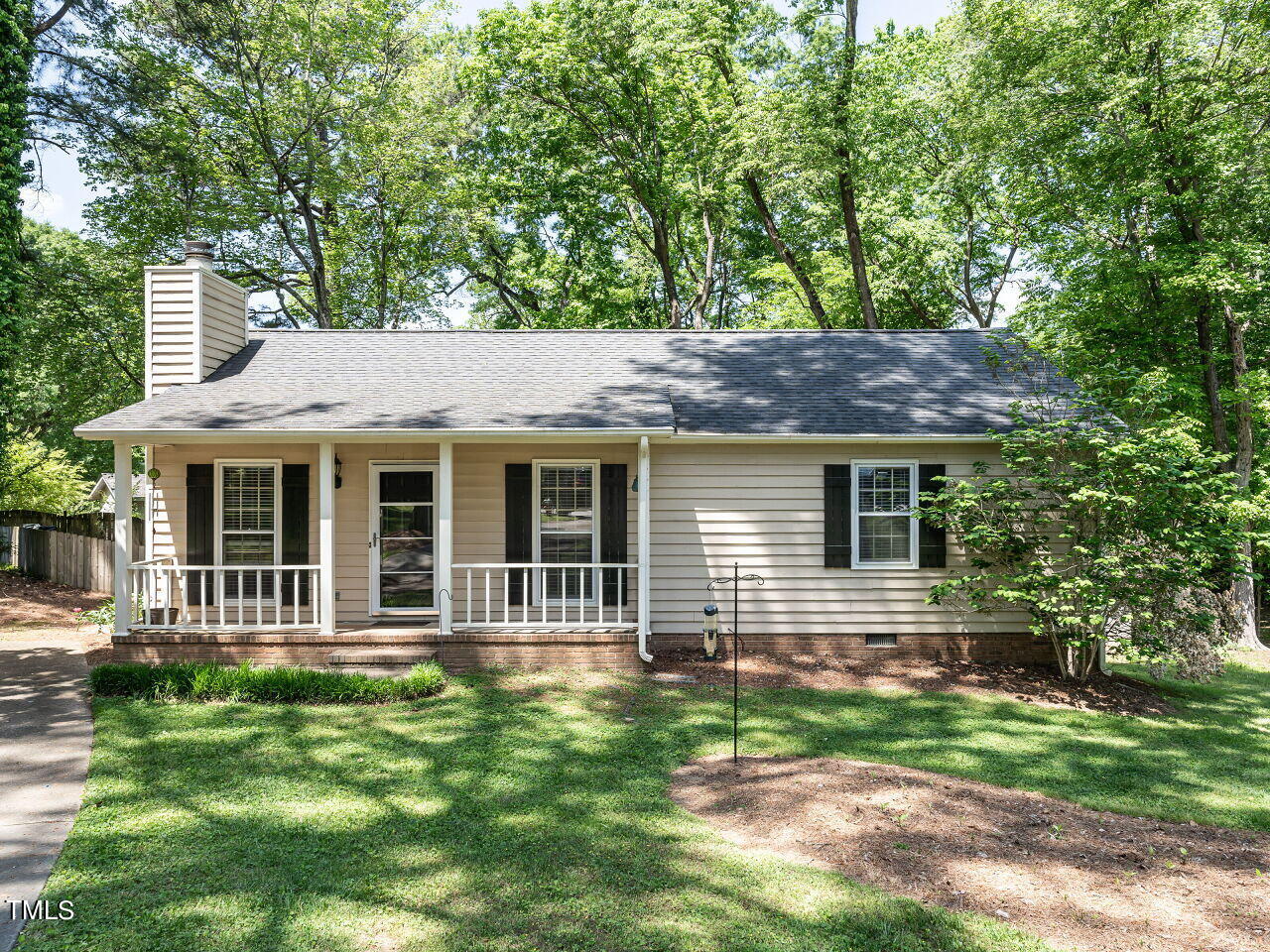 112 Creighton Court