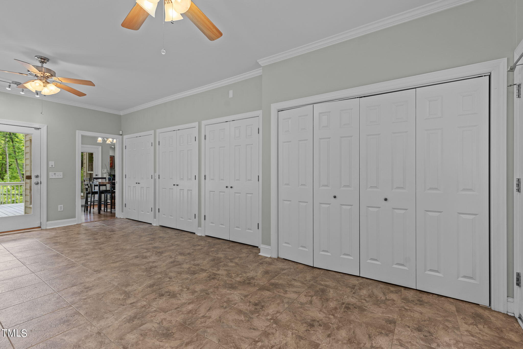 5600 Jomali Drive