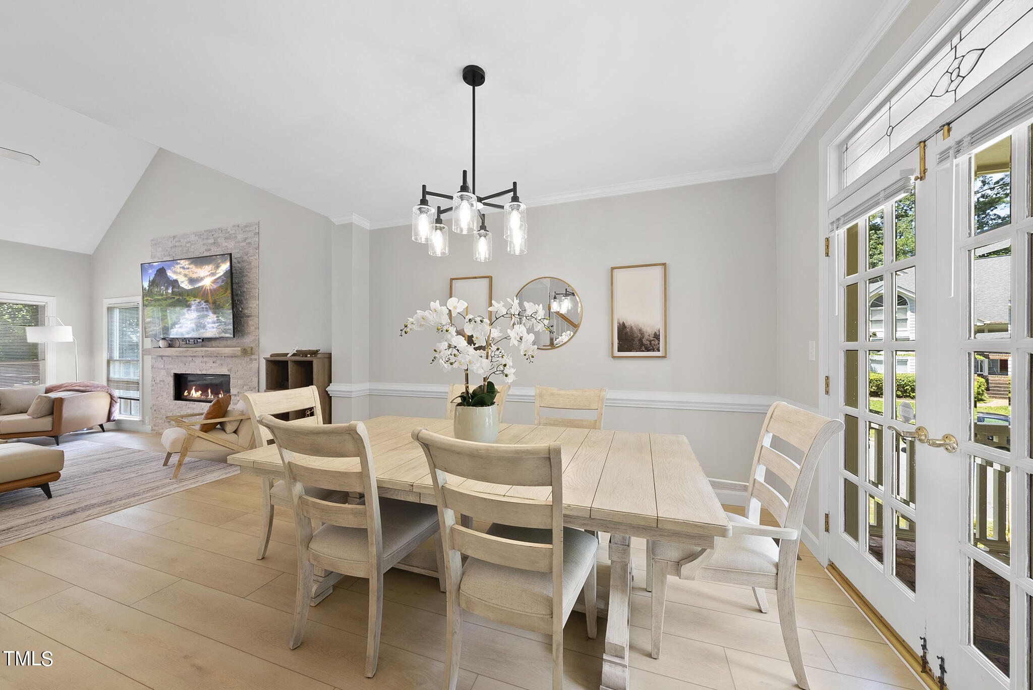 107 Agassi Court