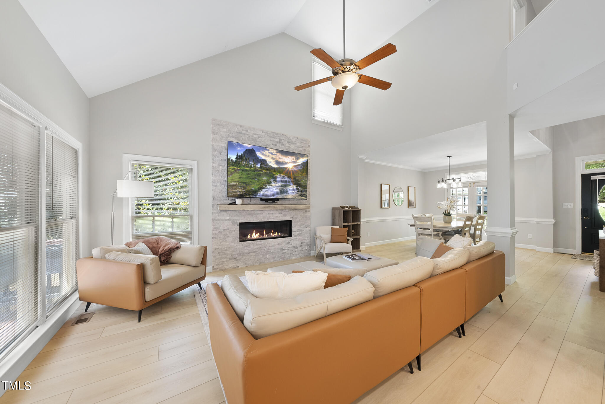 107 Agassi Court