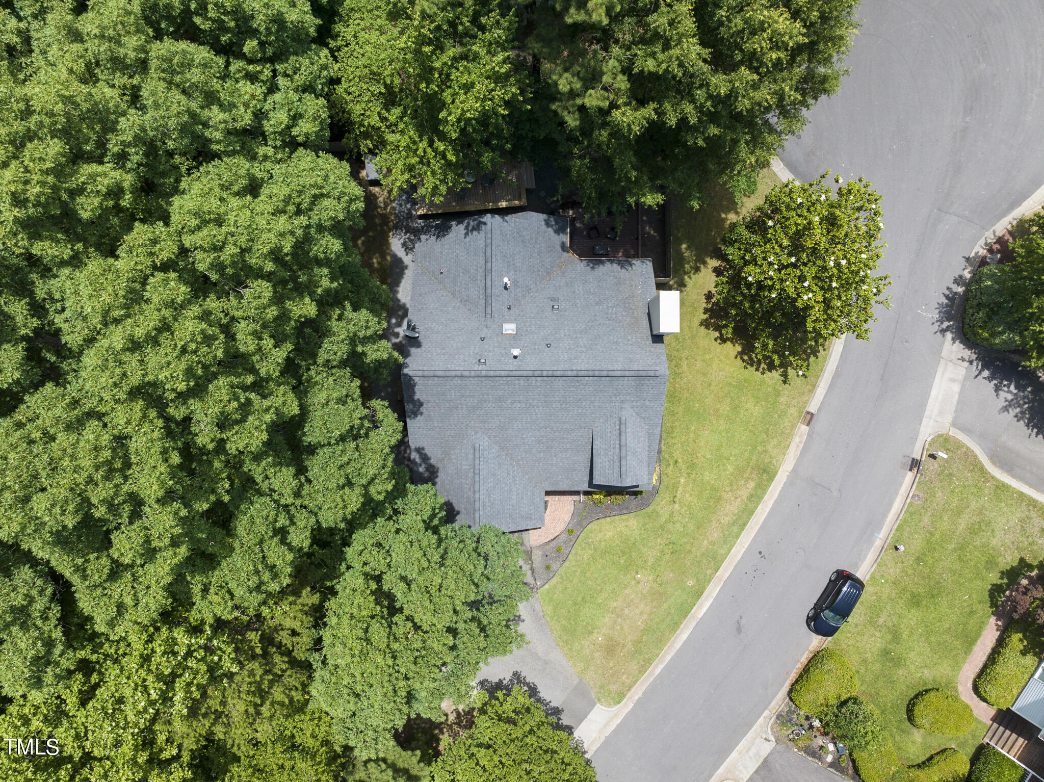 107 Agassi Court