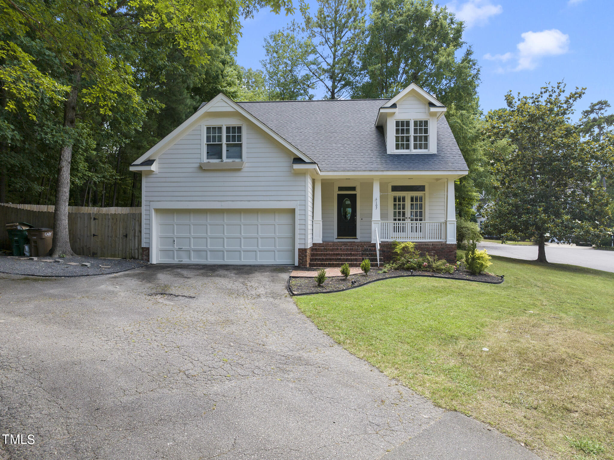 107 Agassi Court