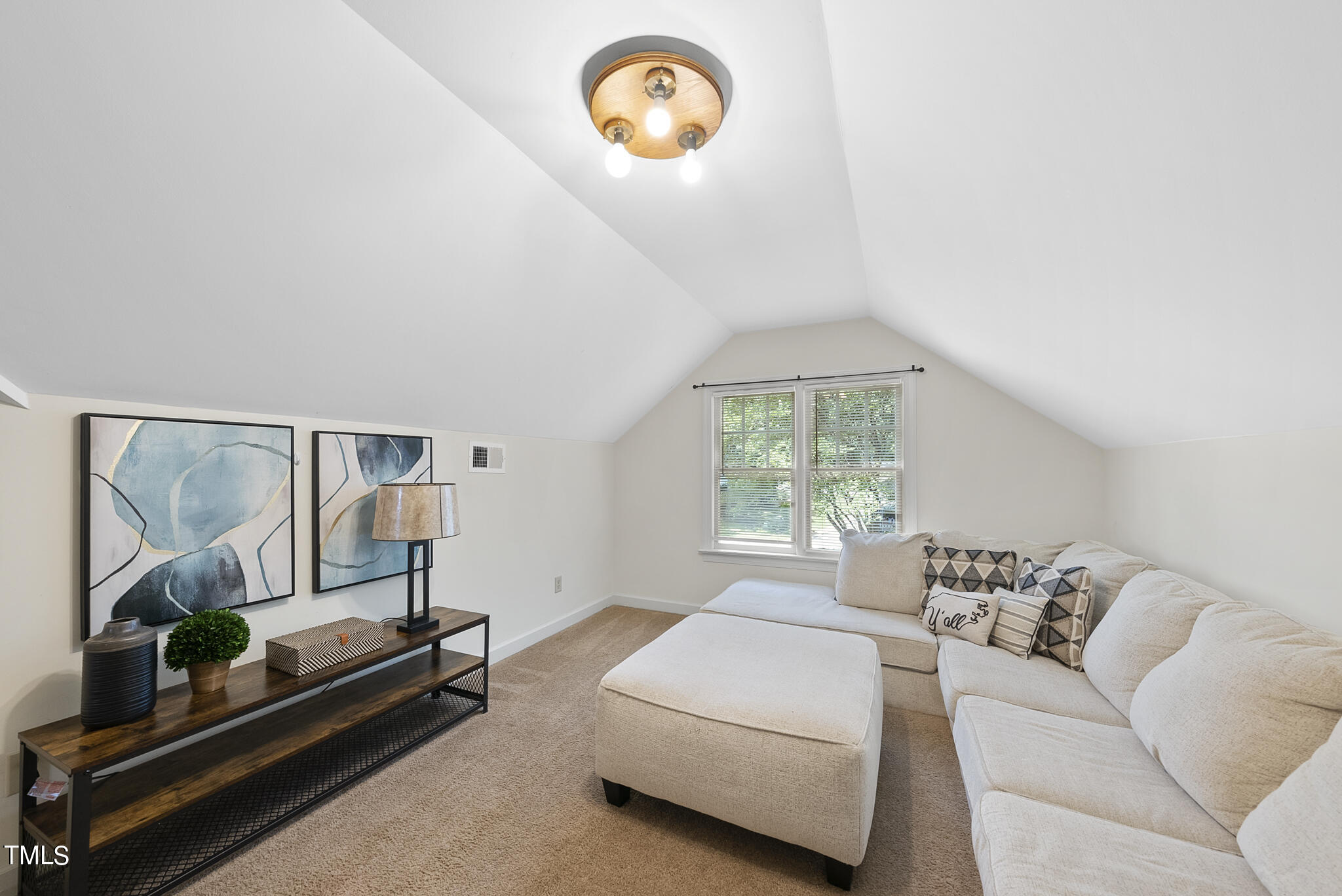 107 Agassi Court