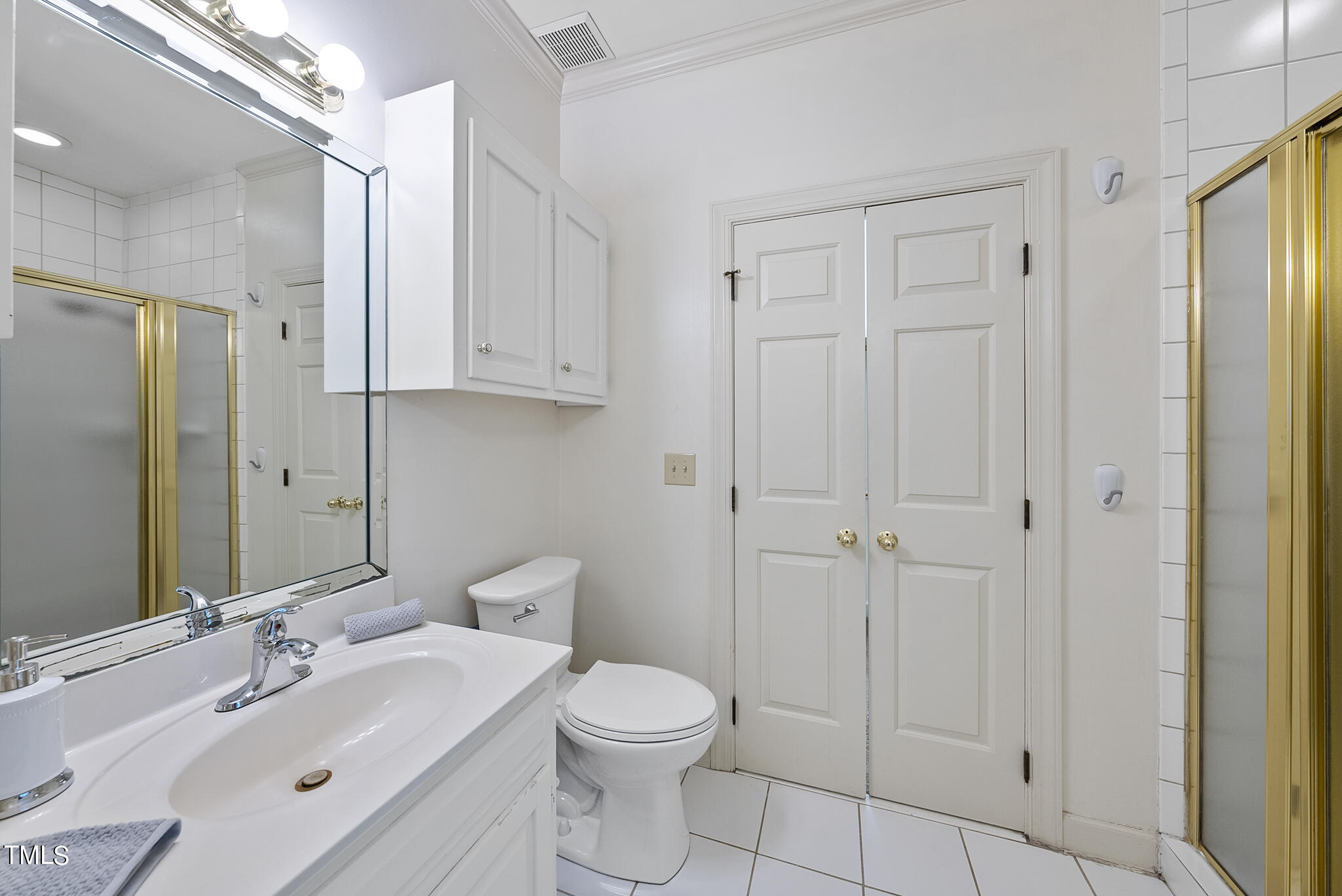 107 Agassi Court