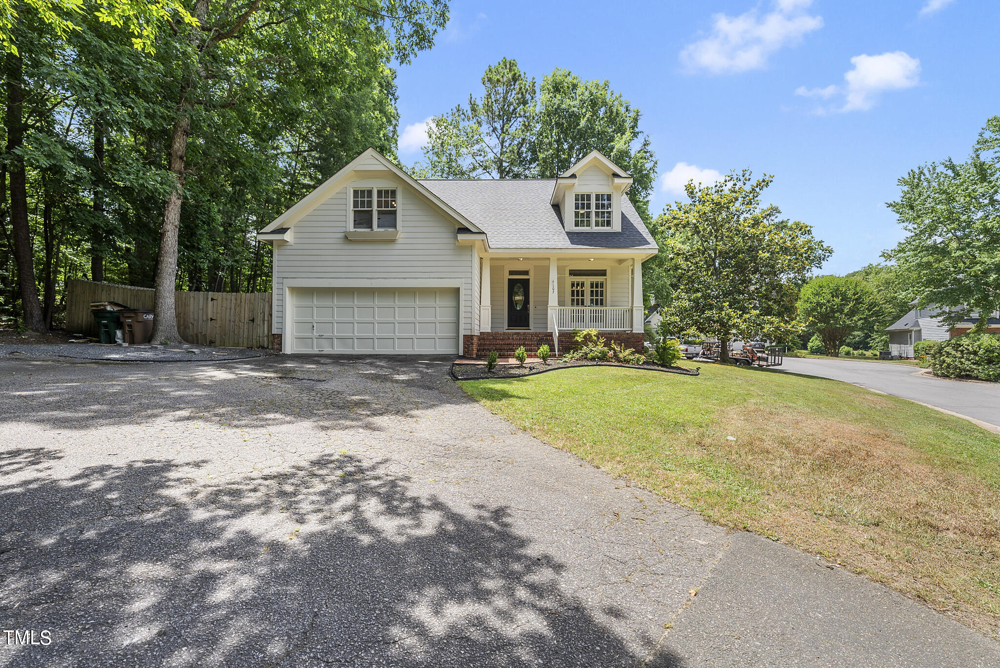 107 Agassi Court