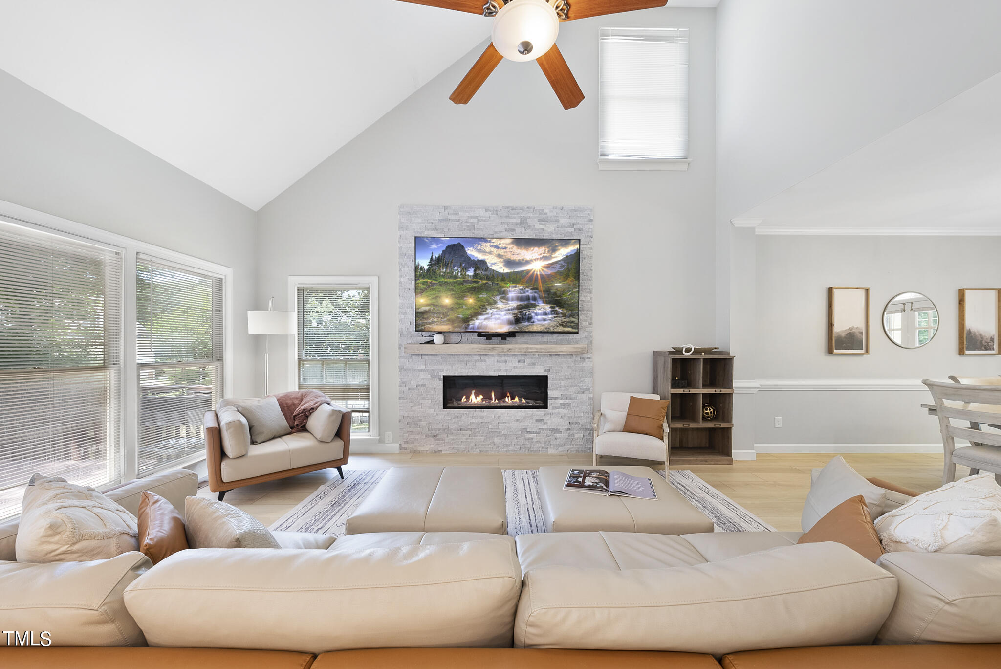 107 Agassi Court