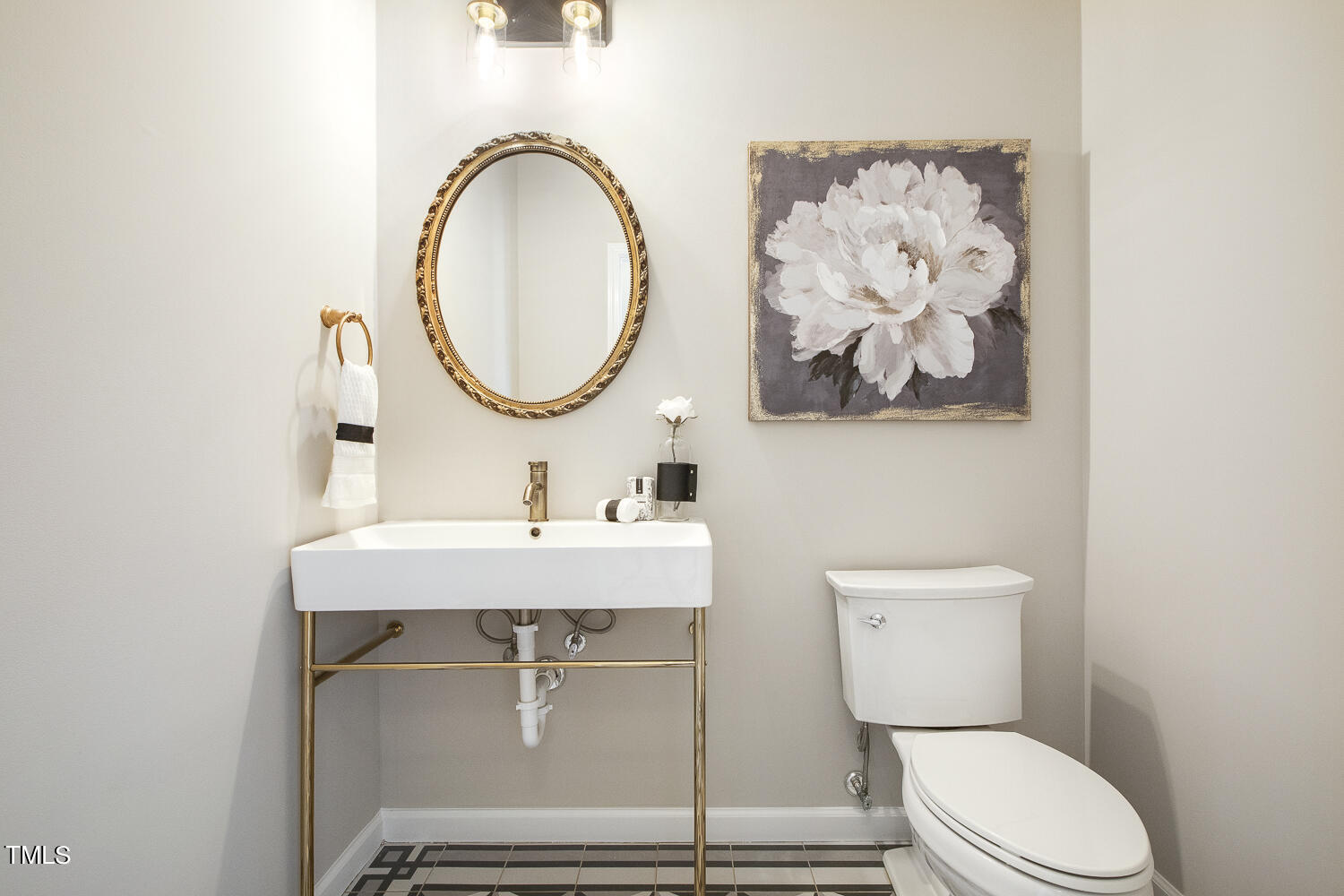 106 Tawny Ridge Lane