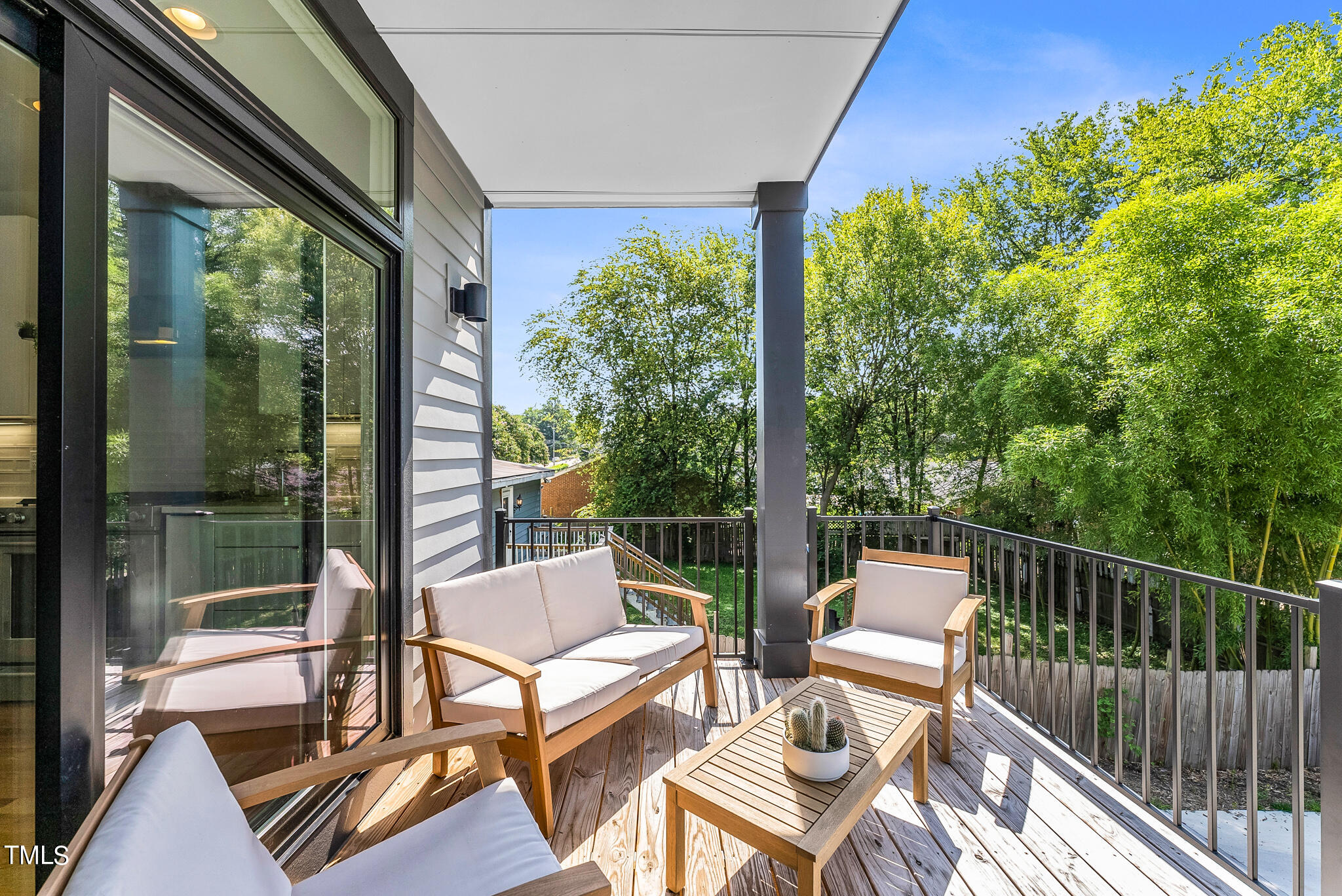 708 1/2 E Hargett Street