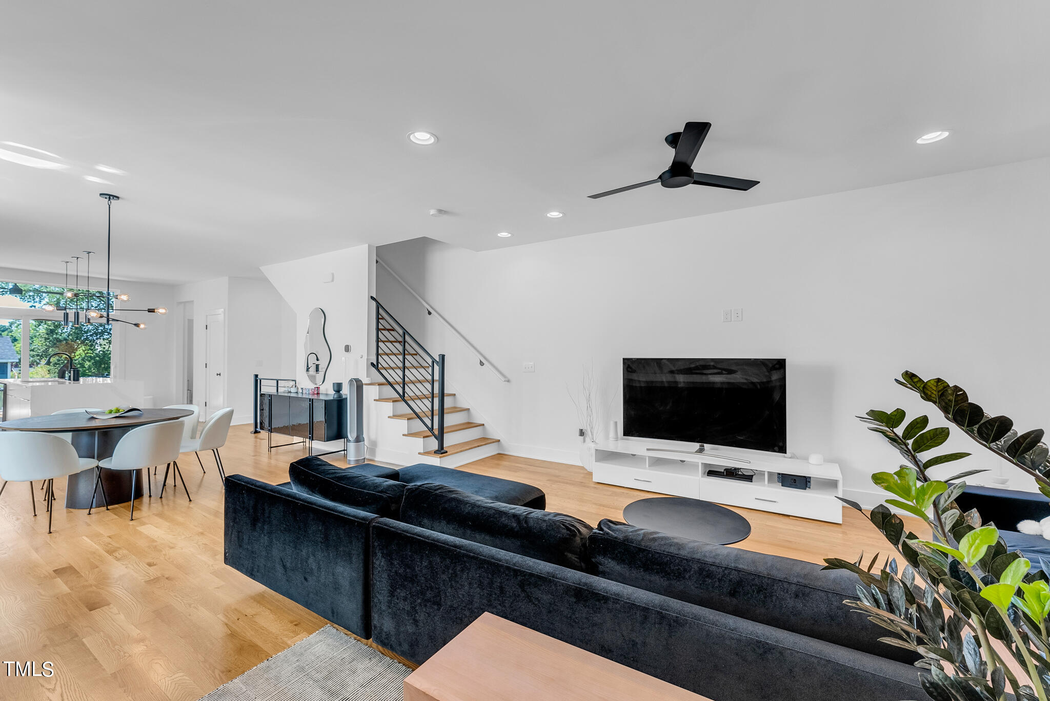 708 1/2 E Hargett Street