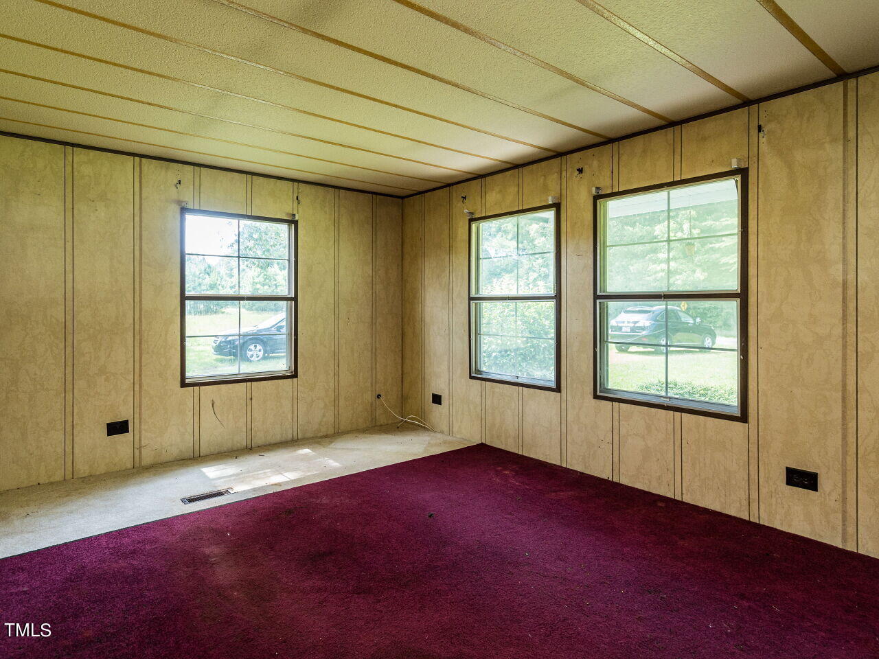 6688 Goshen Road