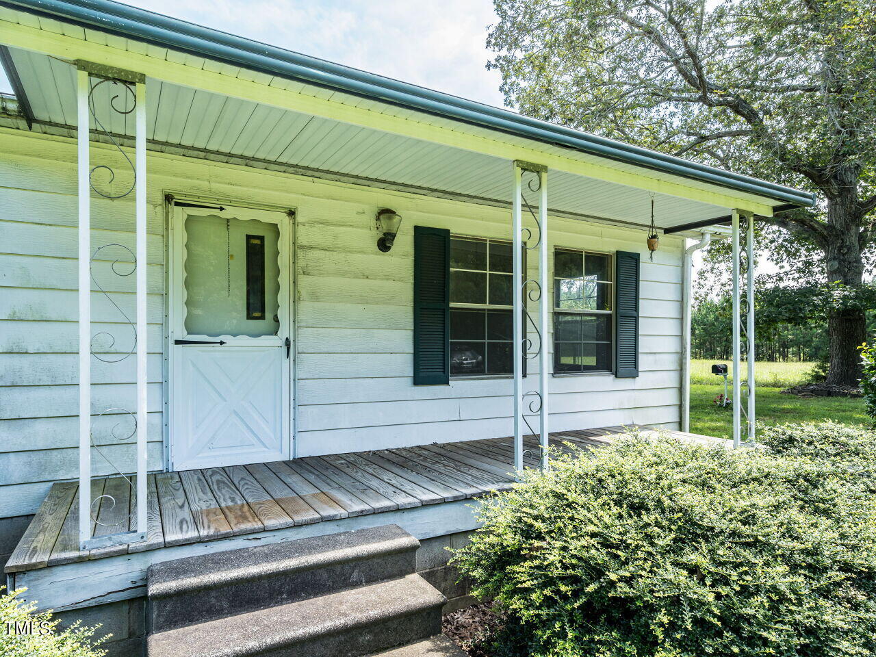6688 Goshen Road