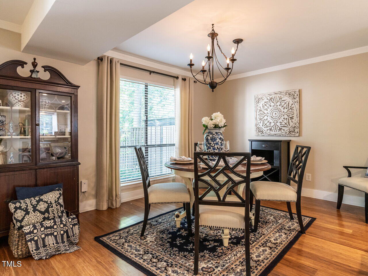 3903 Wendy Lane