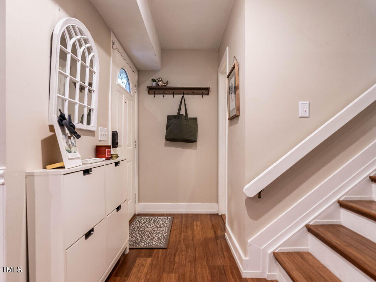 3903 Wendy Lane