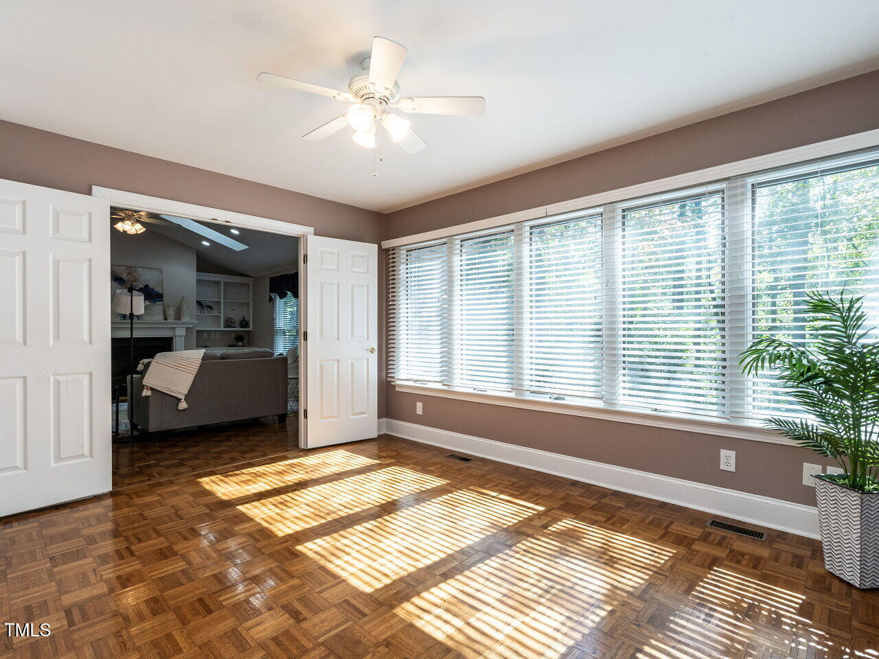 690 Spindlewood
