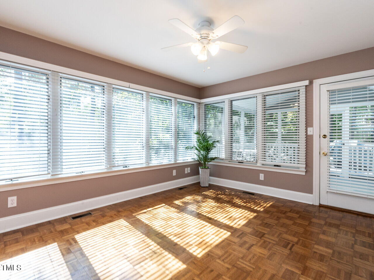 690 Spindlewood