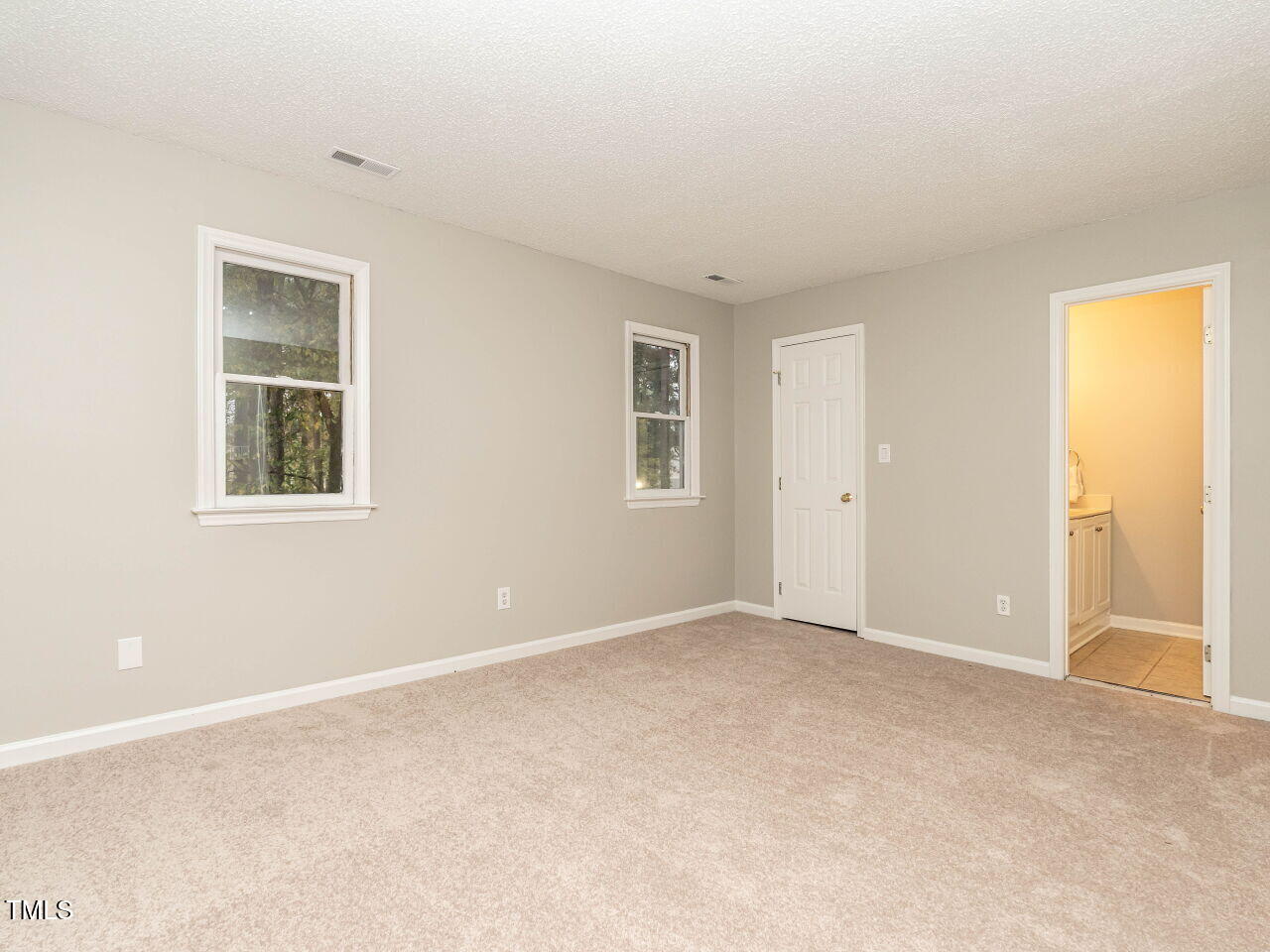 6902 Falls Of Neuse Road