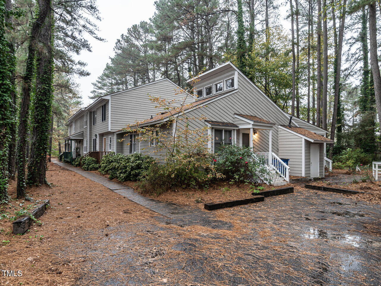 6902 Falls Of Neuse Road