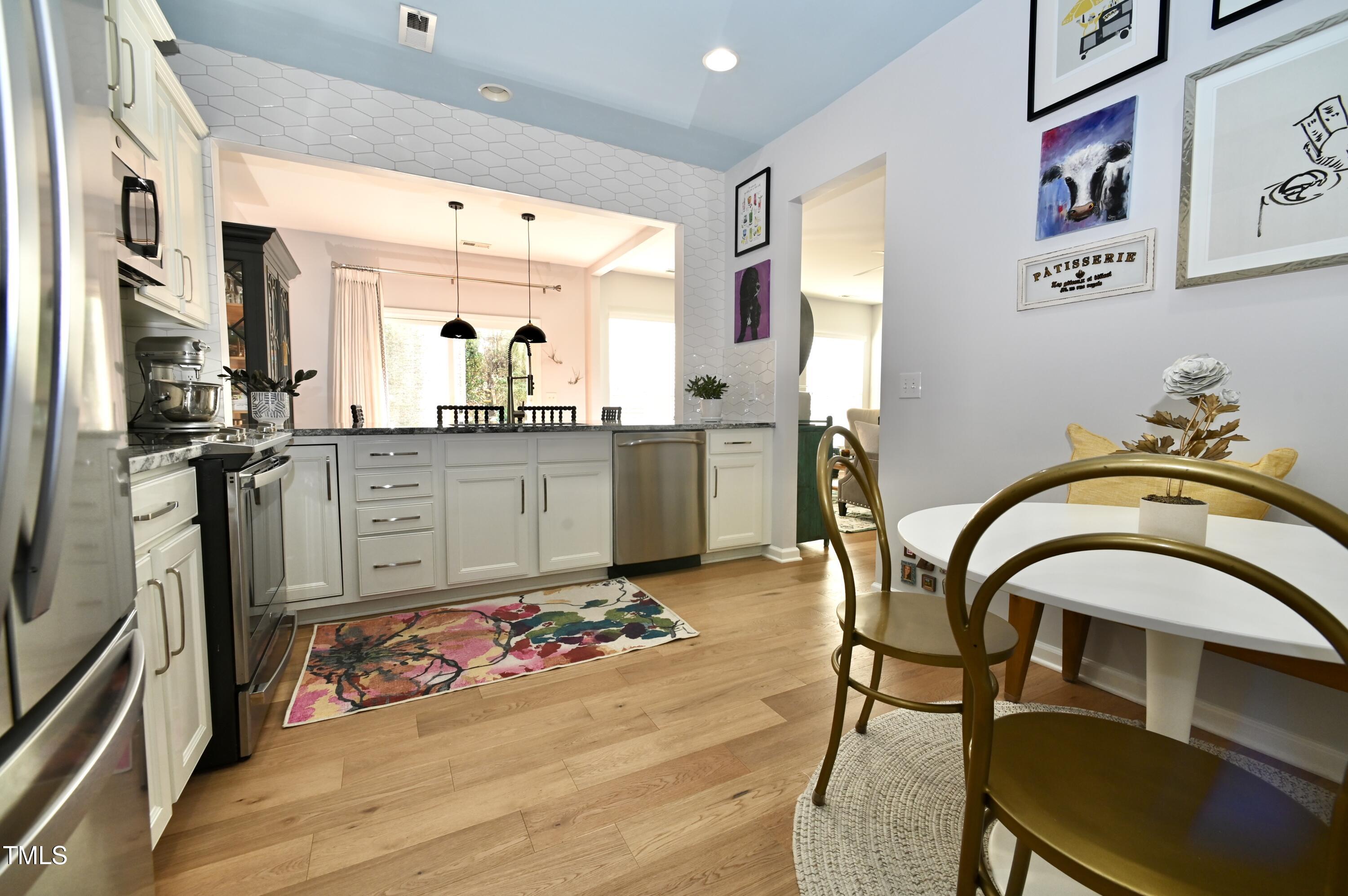 8613 Thunderwood Drive