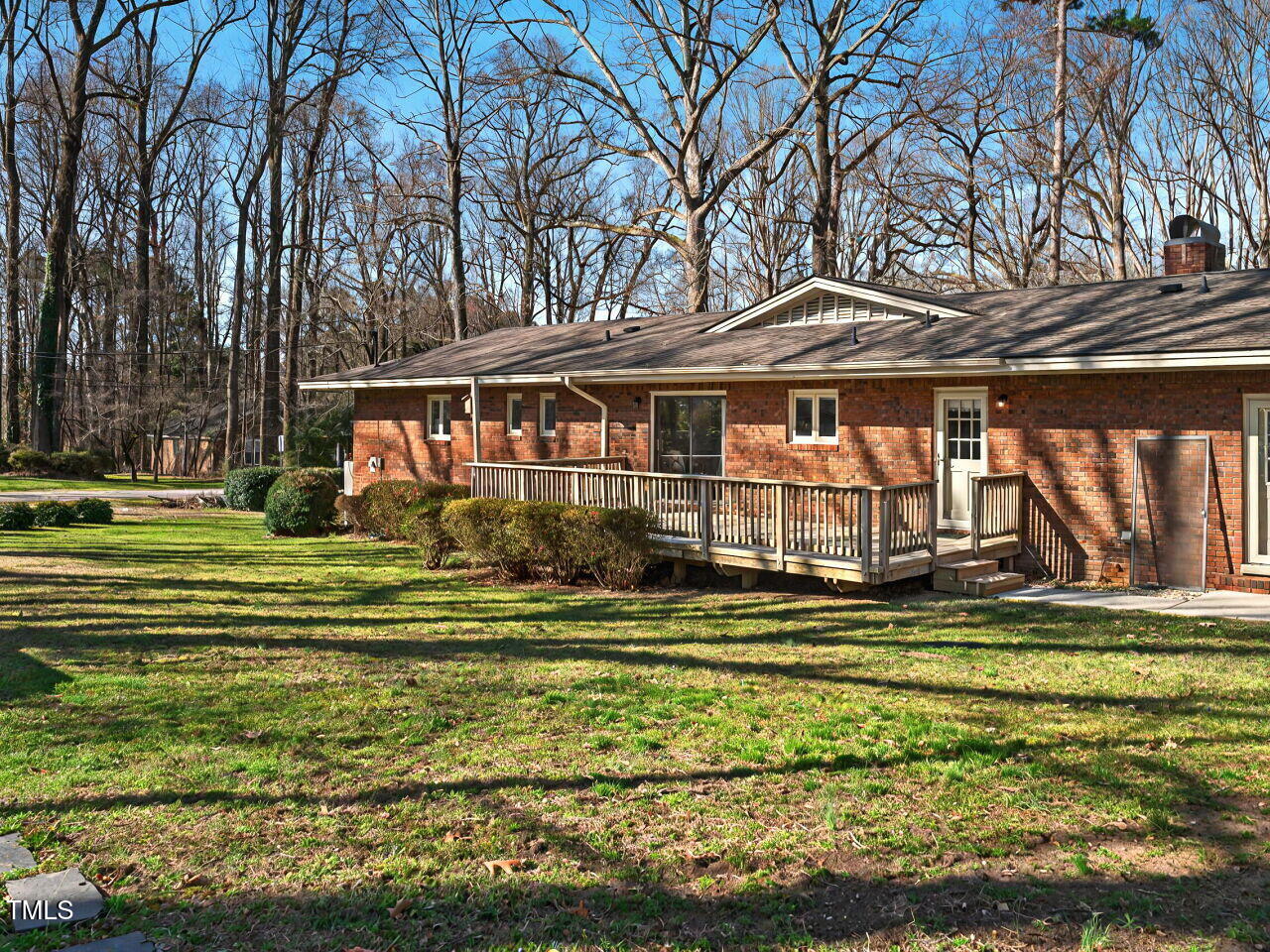 5800 Forest Drive