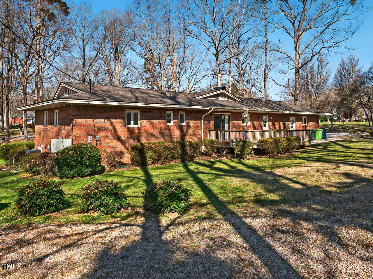 5800 Forest Drive