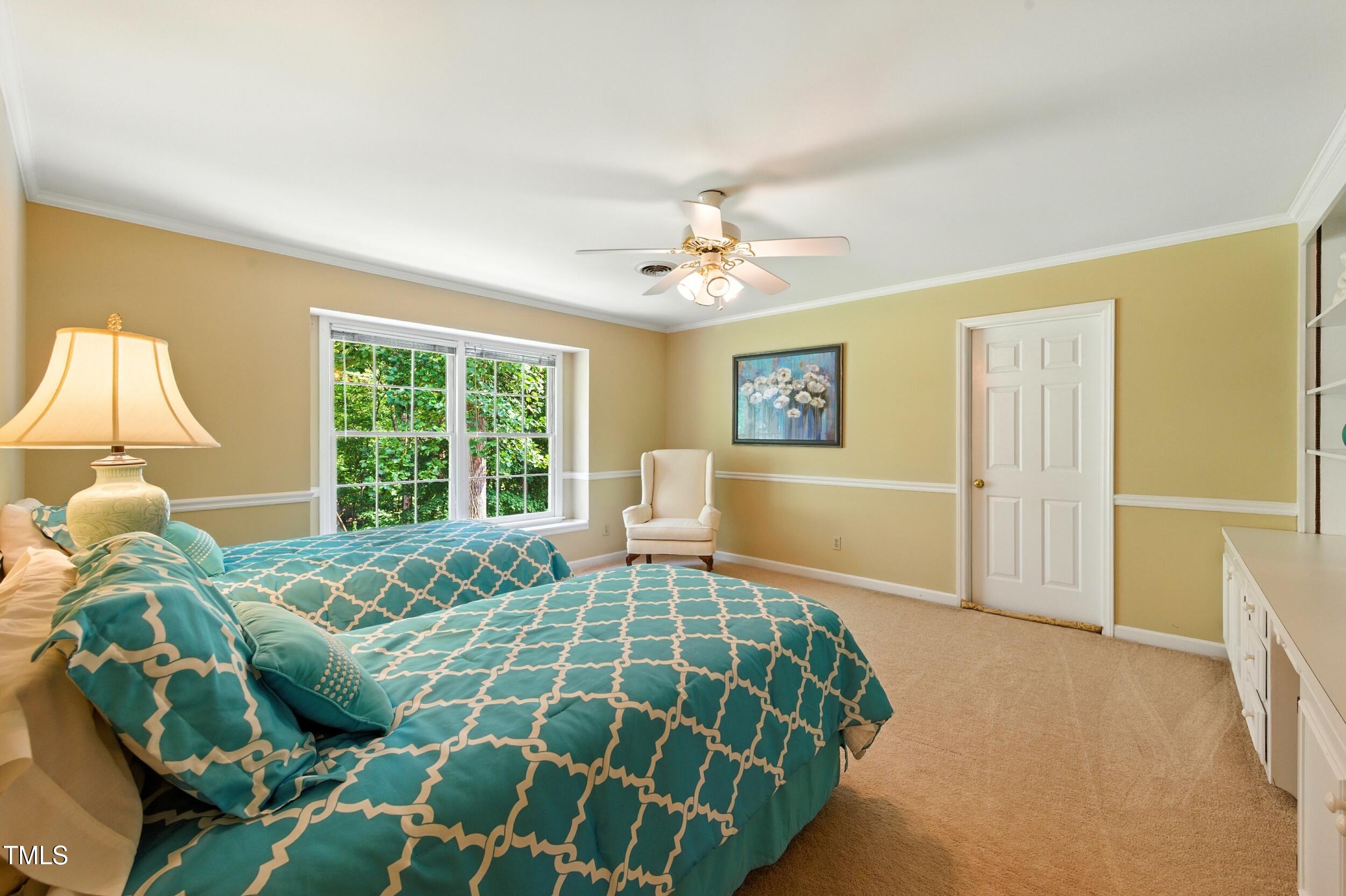 5317 Deep Valley