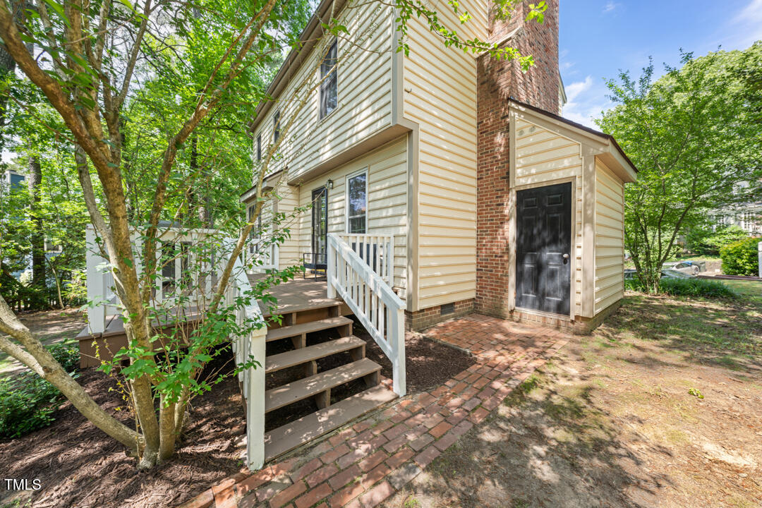 6 Weathergreen Court