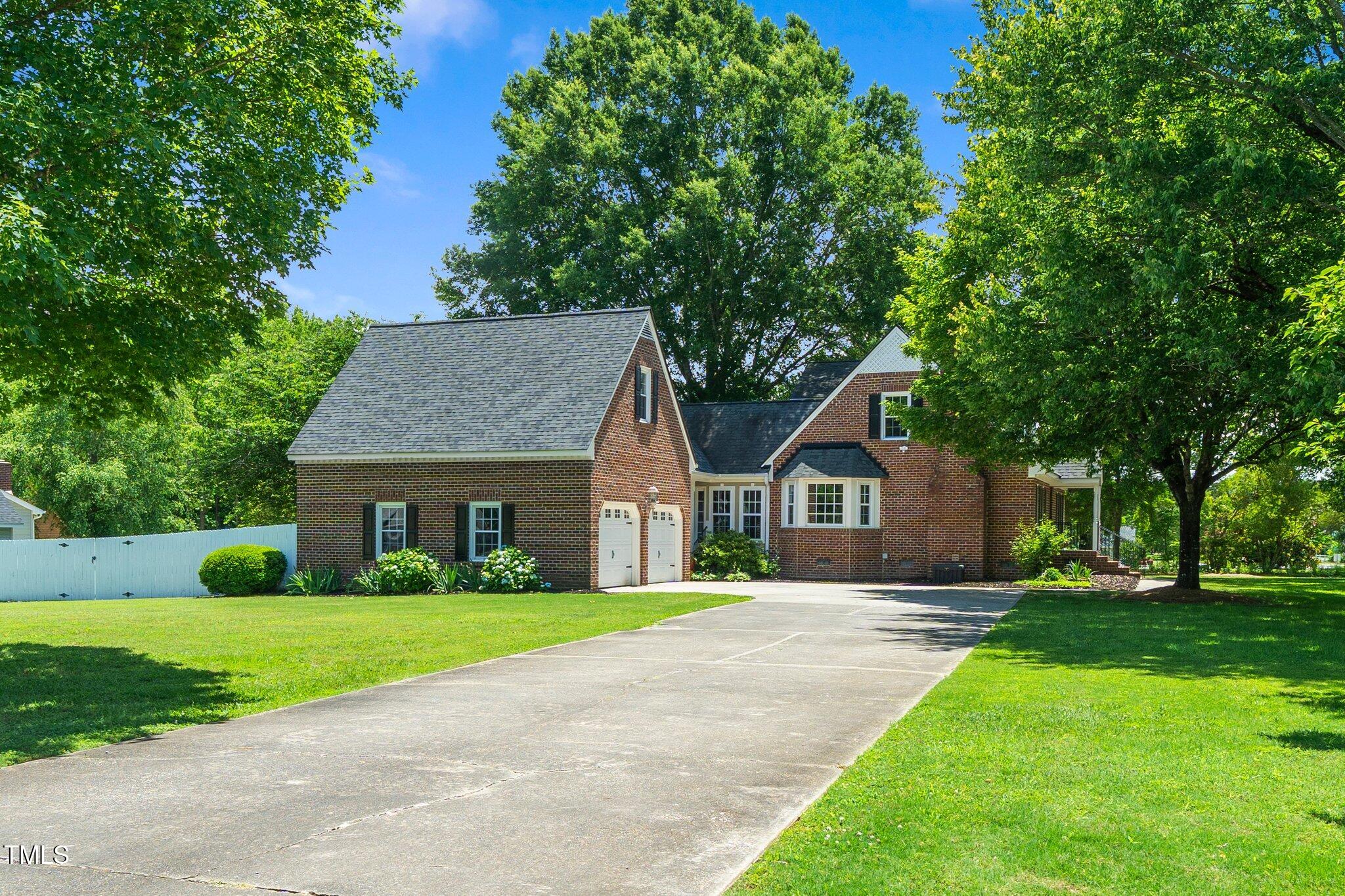 2417 Ridgeford Court