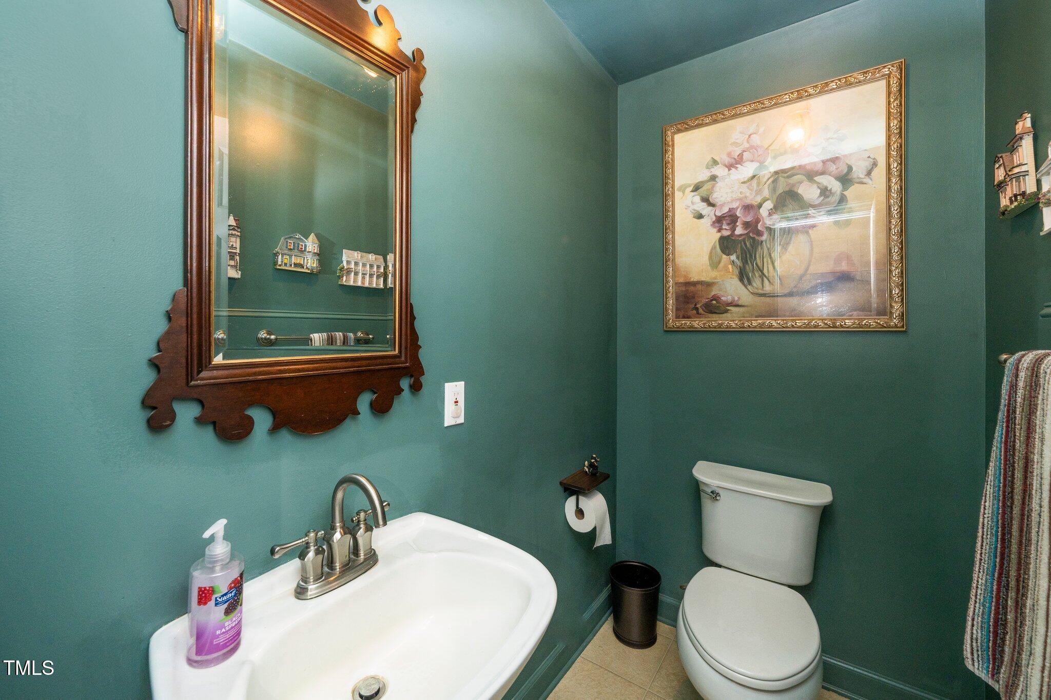 2417 Ridgeford Court