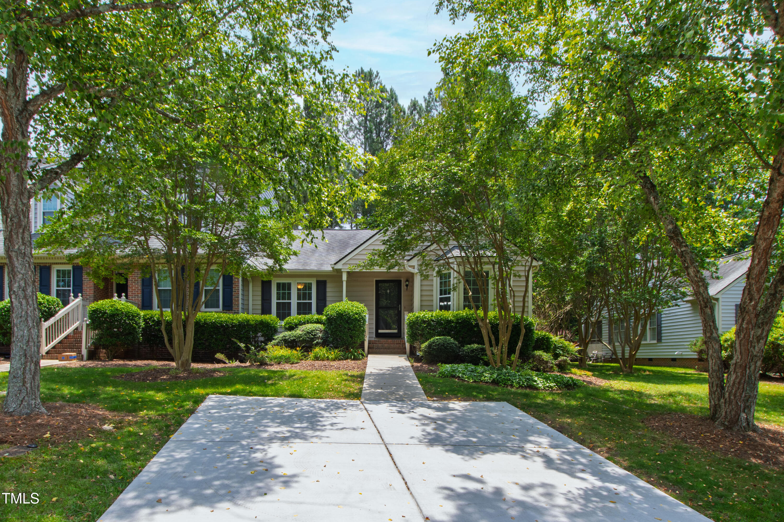 115 Heatherwood Drive