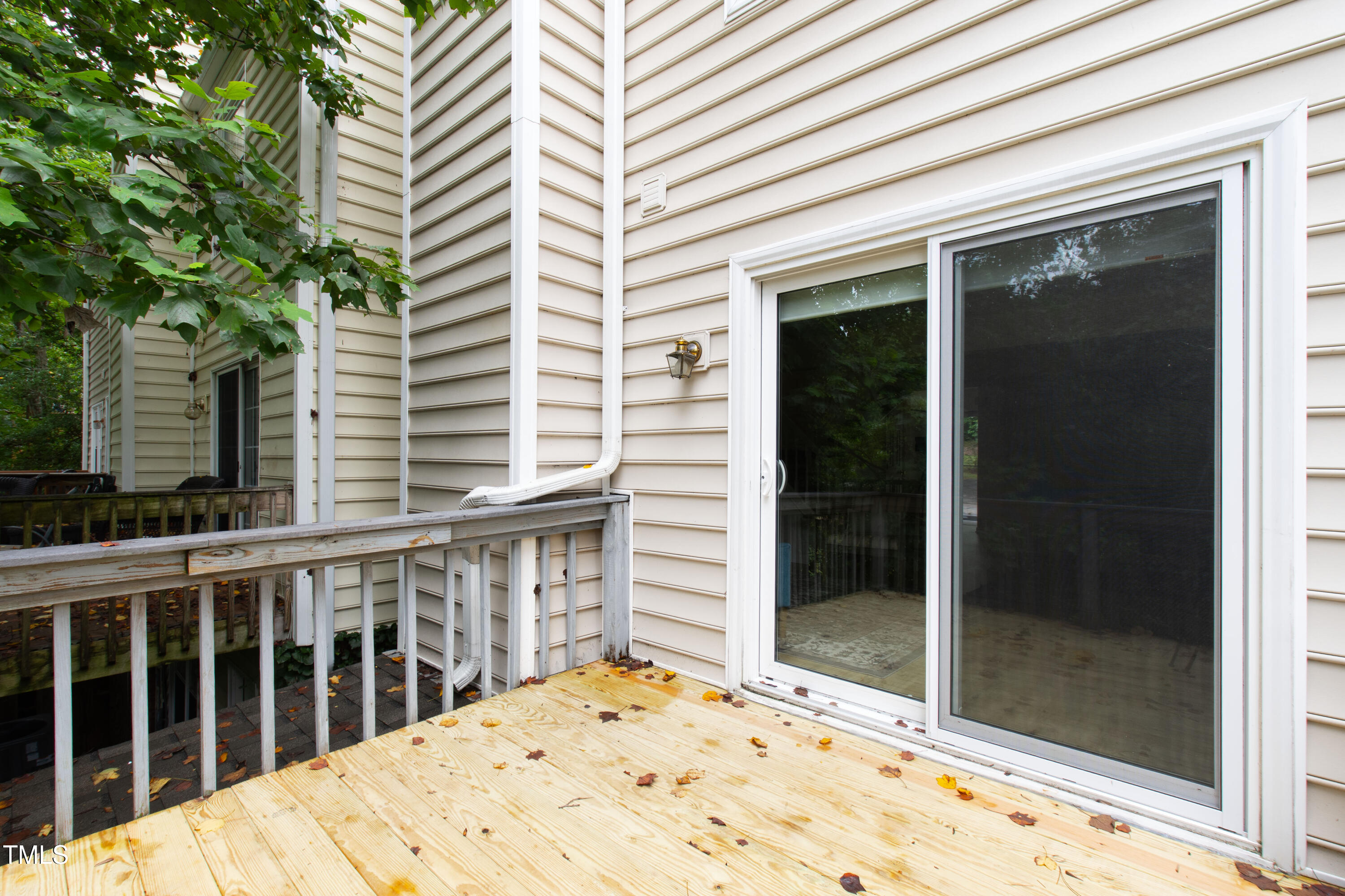 141 Riverwalk Circle