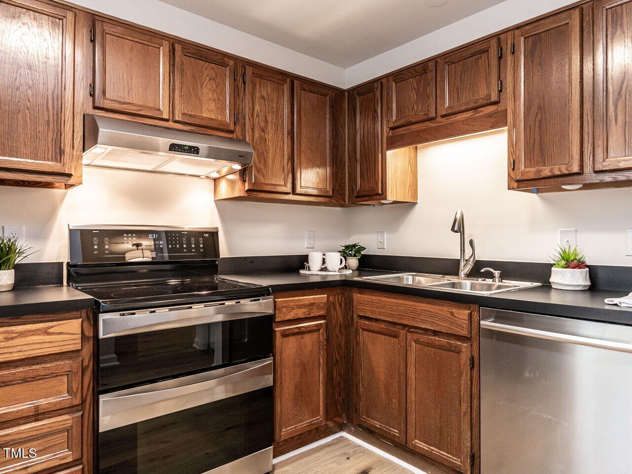 141 Riverwalk Circle