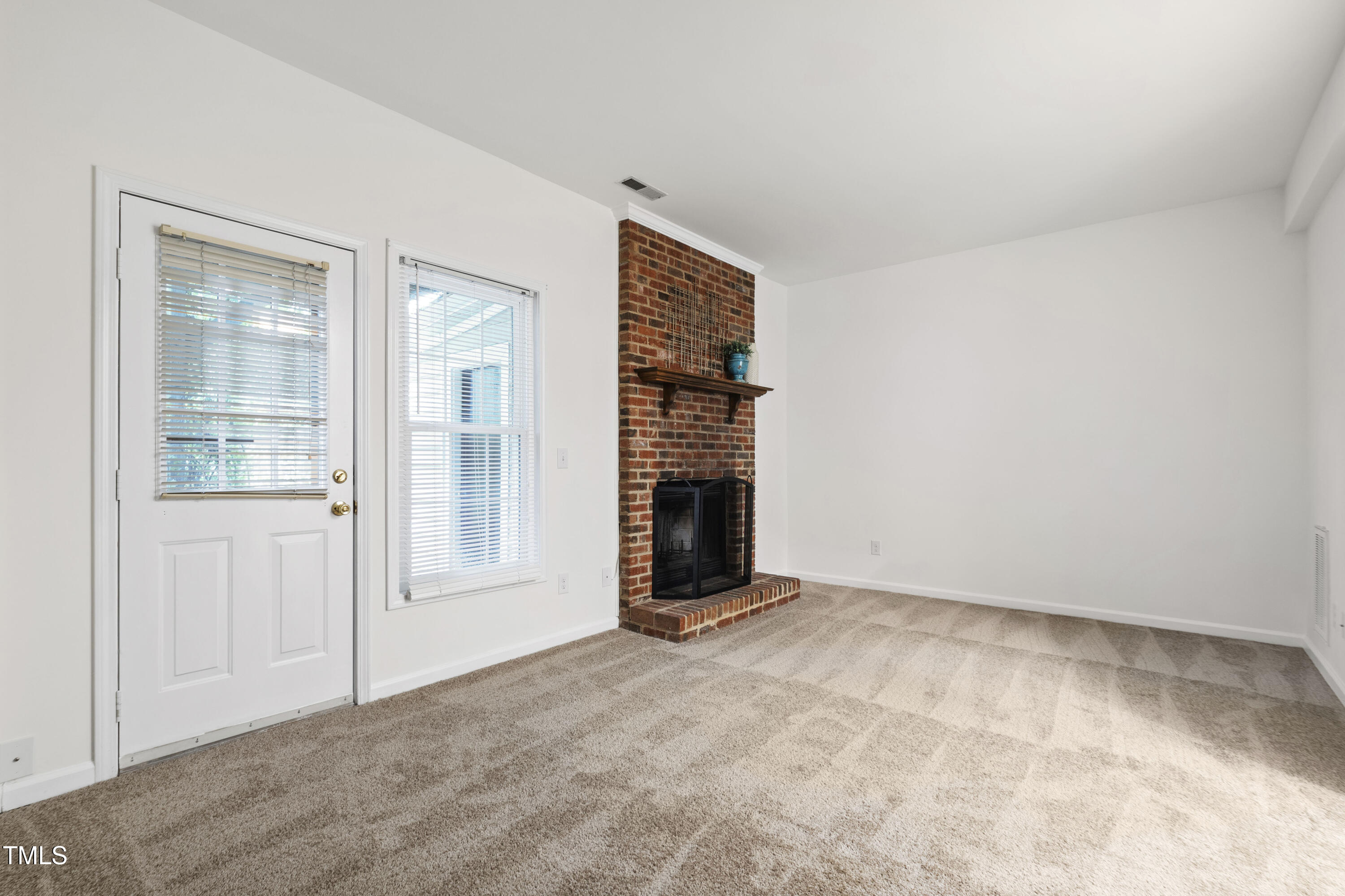 141 Riverwalk Circle