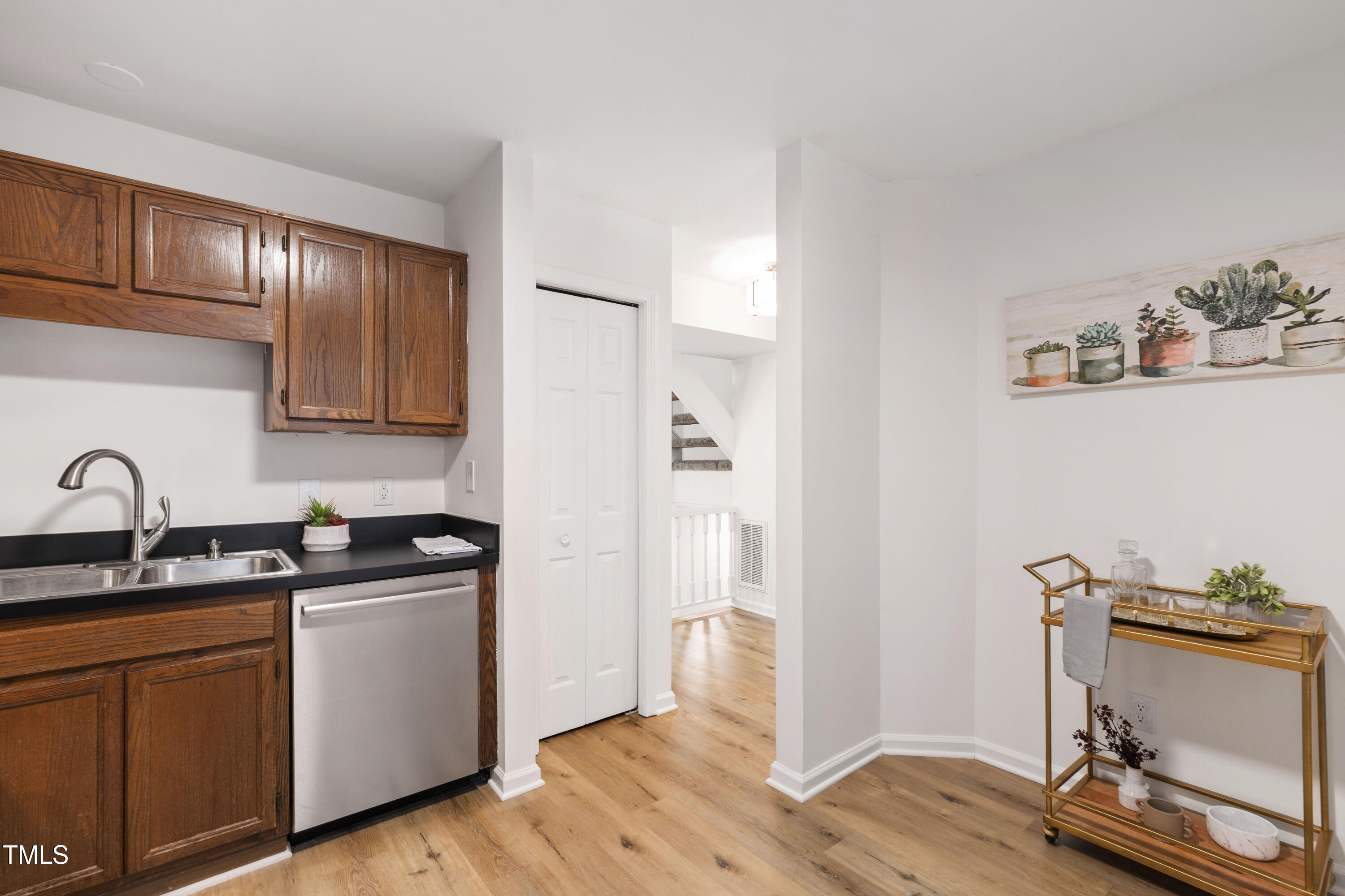 141 Riverwalk Circle