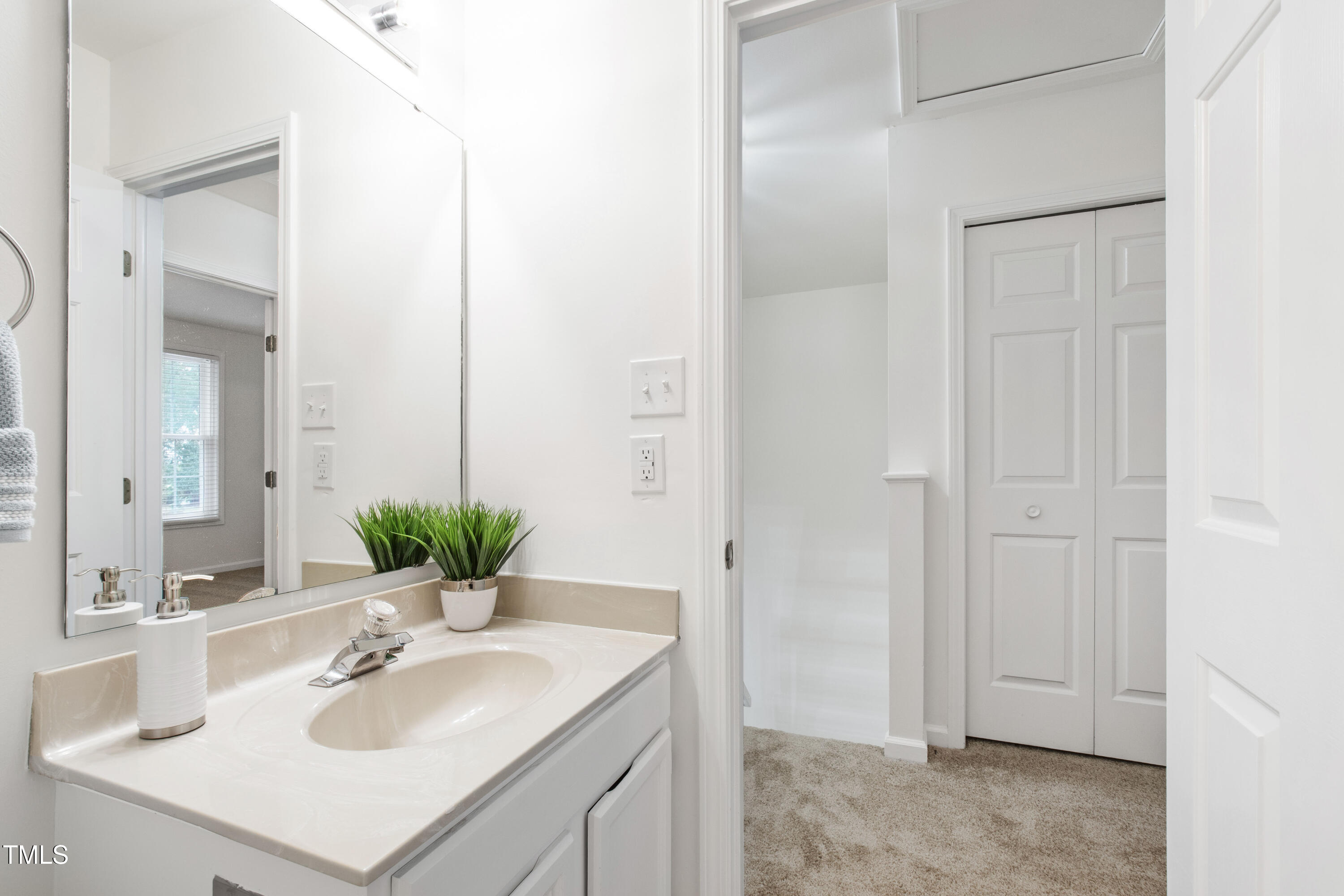 141 Riverwalk Circle