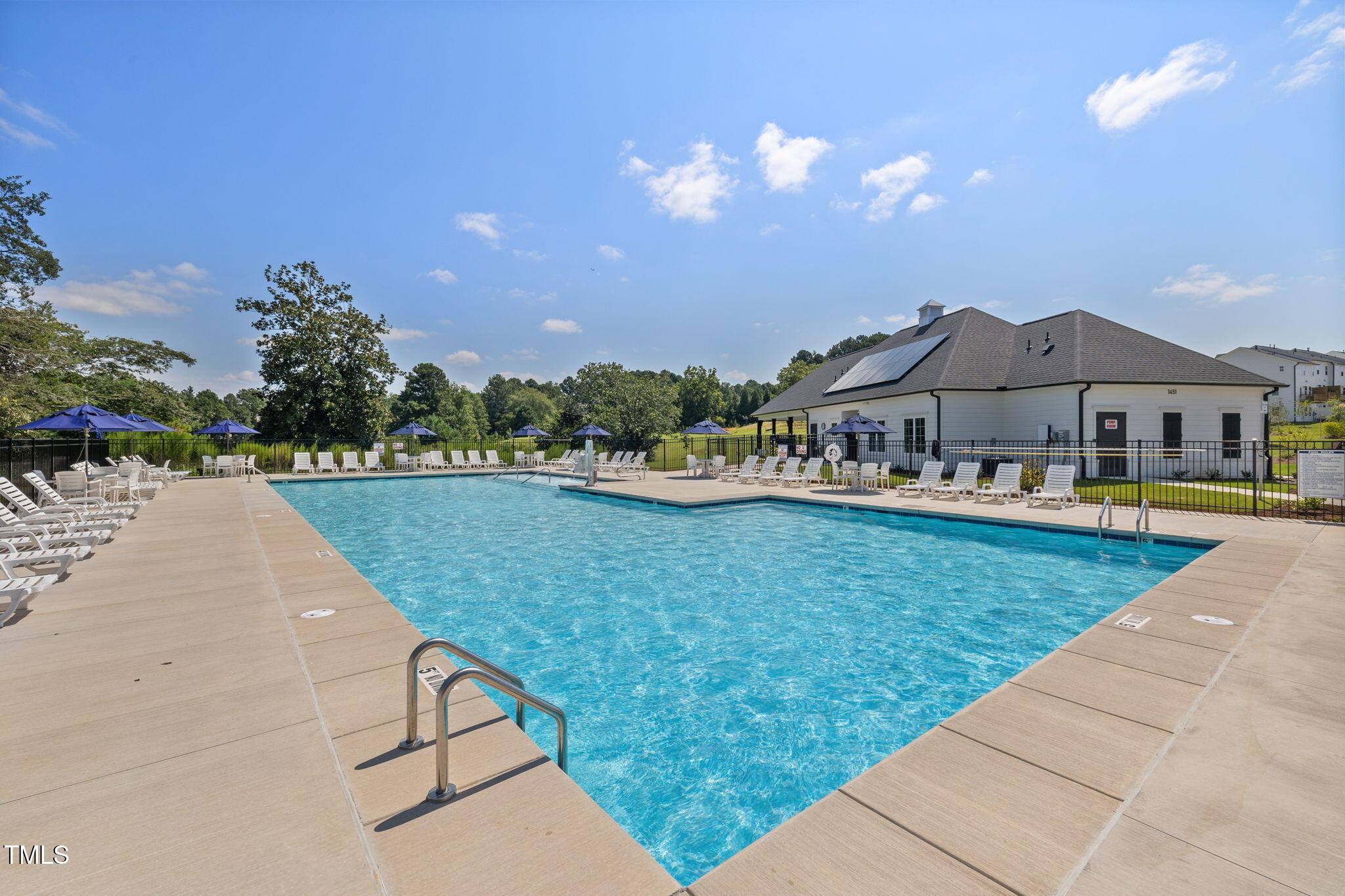 1381 Rowboat Road
